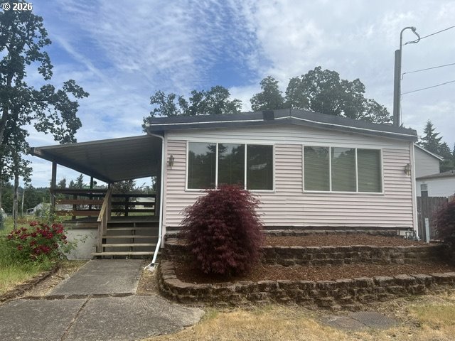 15950 Short Ave — photo