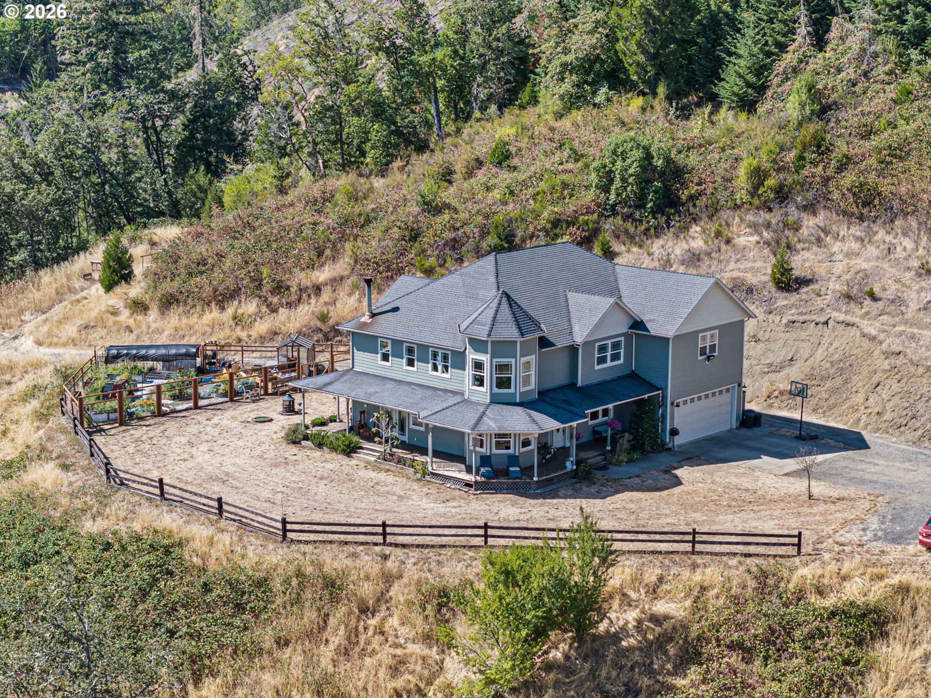 785 Mathis Hill Rd — photo