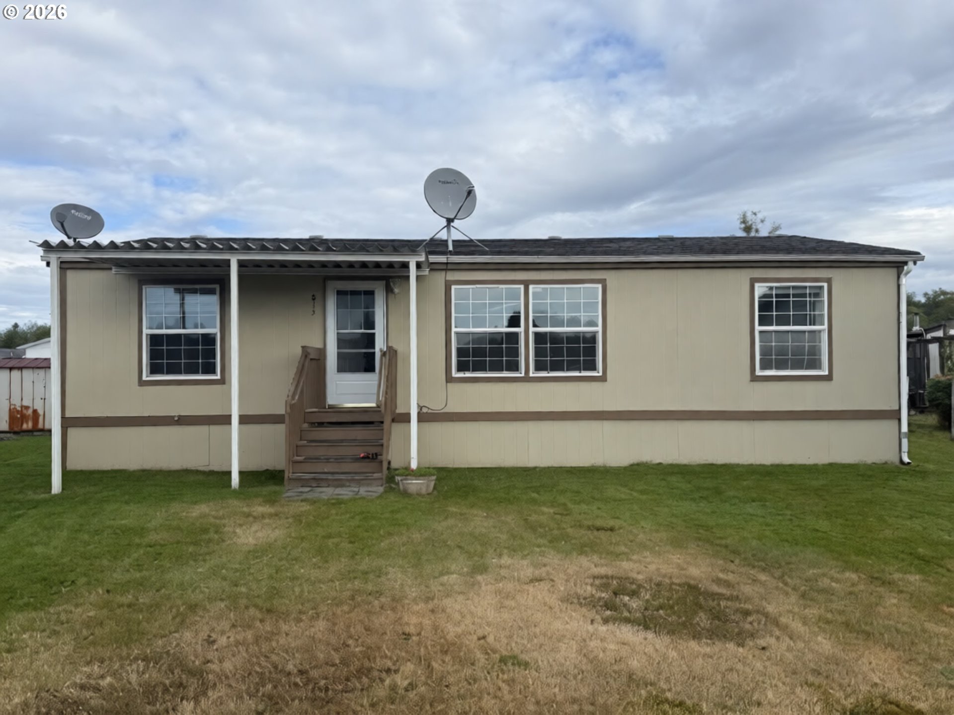 515 Leisure Cir — photo