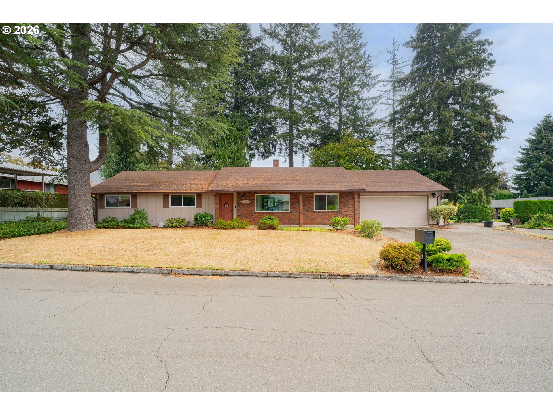 12509 NE 13th Ave — photo
