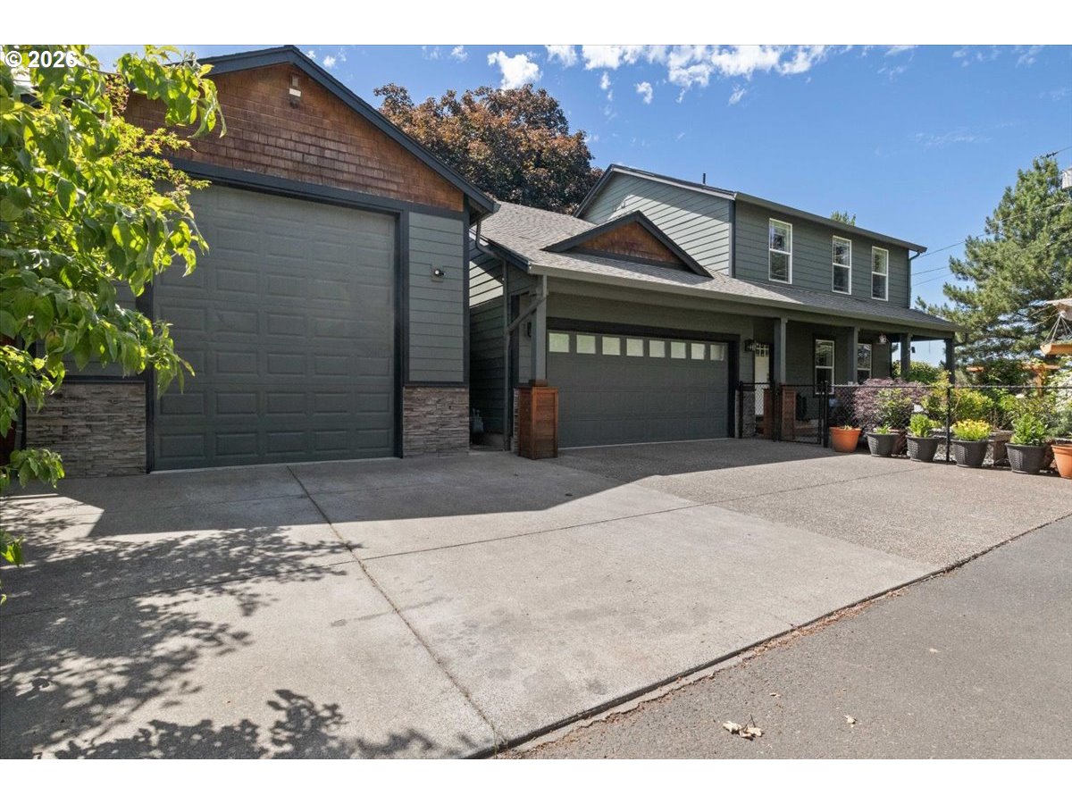 2849 Rocky Ridge Ave SE — photo