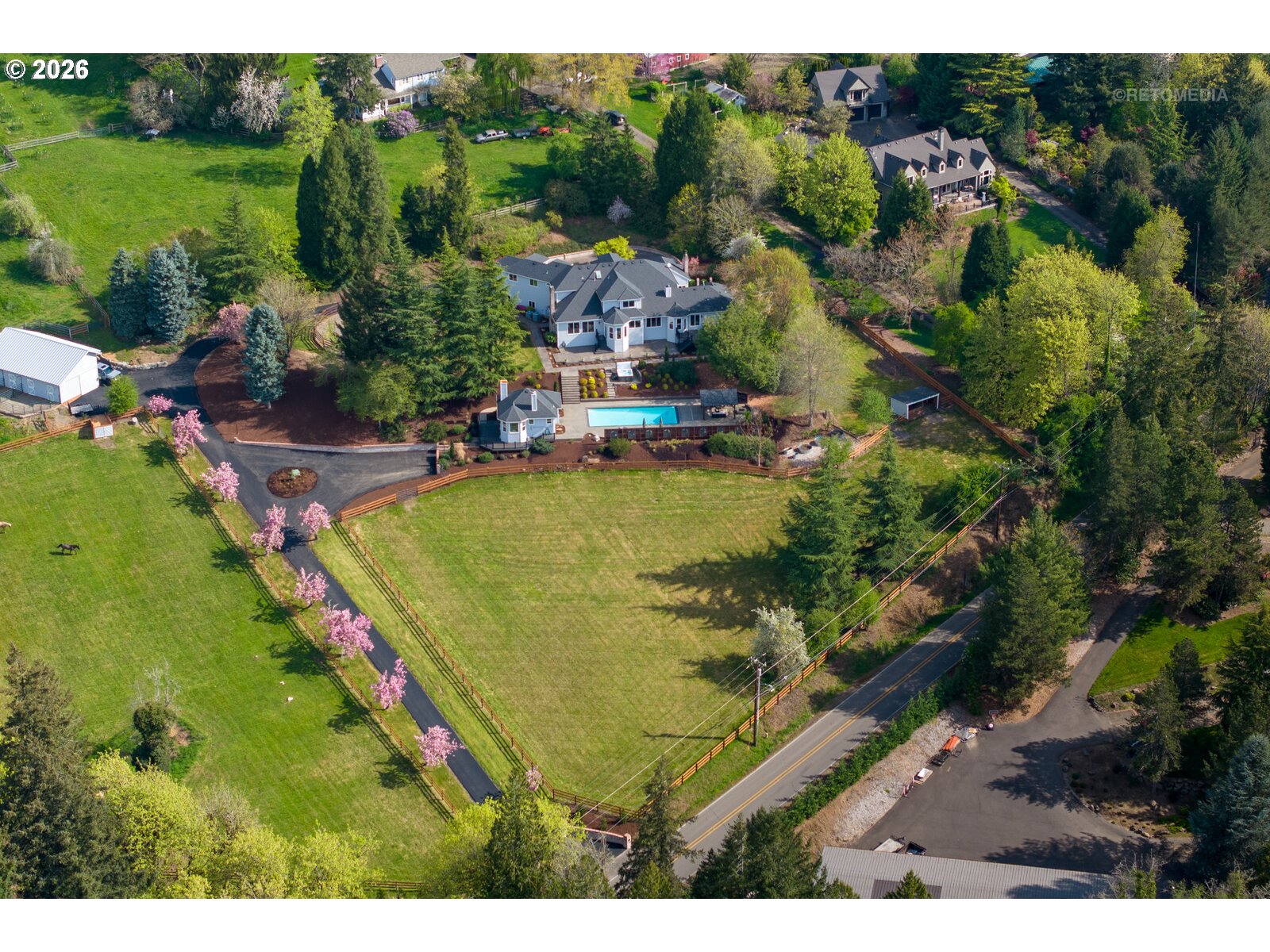 1925 Childs Rd, LakeOswego, OR 97034 — photo 2