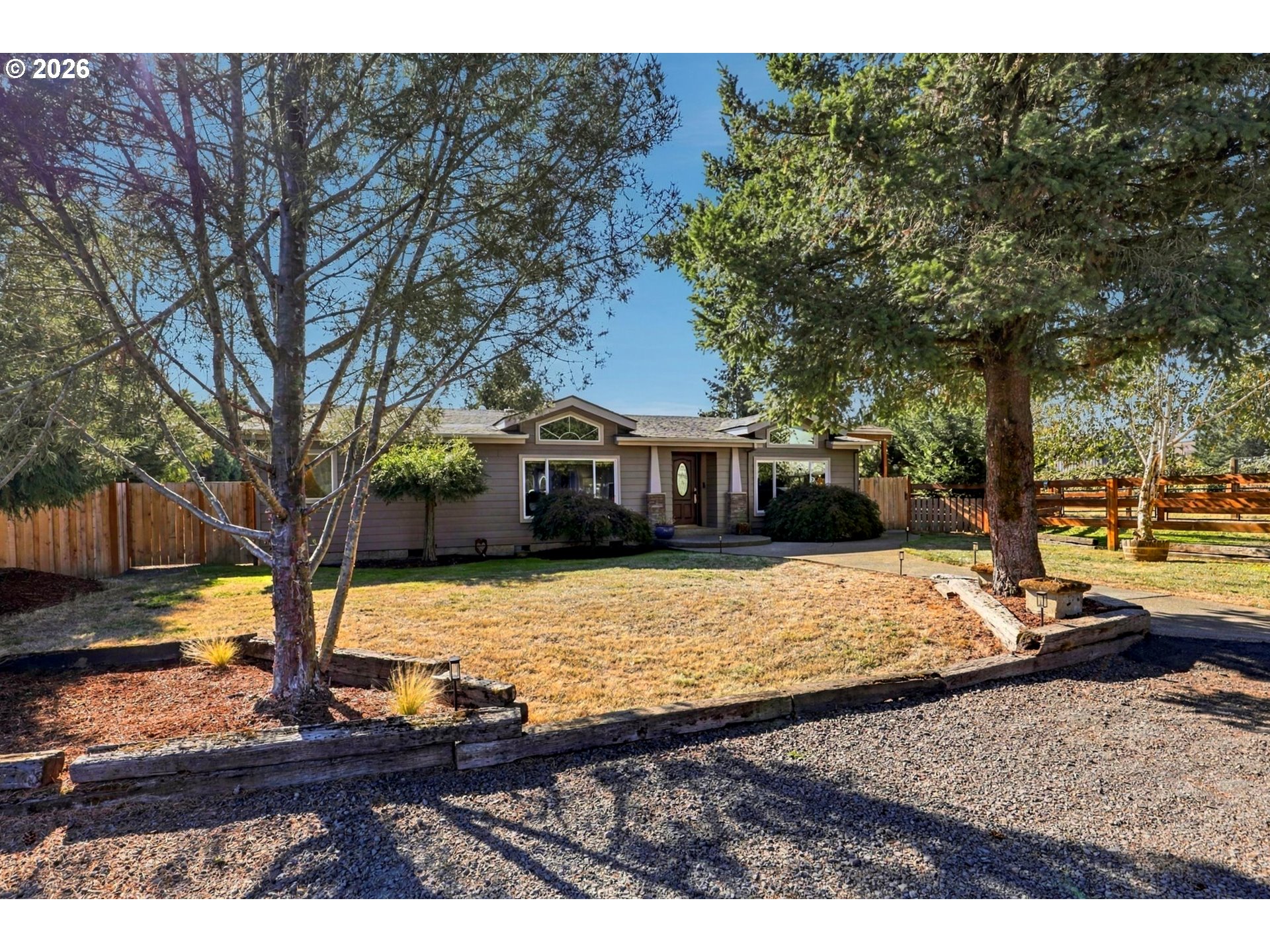 23167 NE Sunnycrest Rd — photo