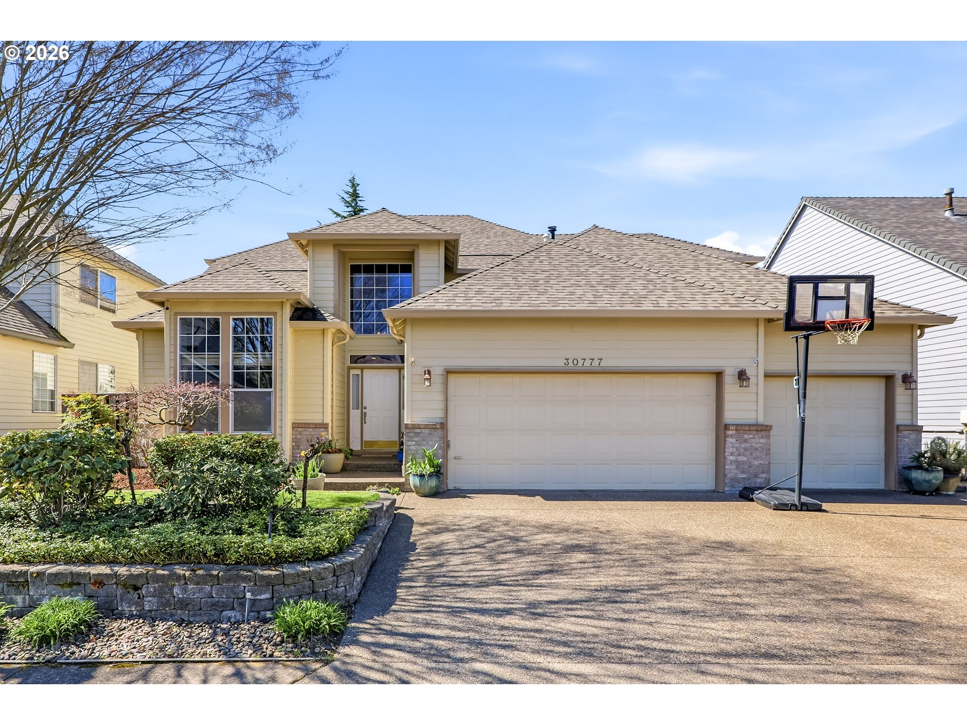 30777 SW Kensington Dr — photo