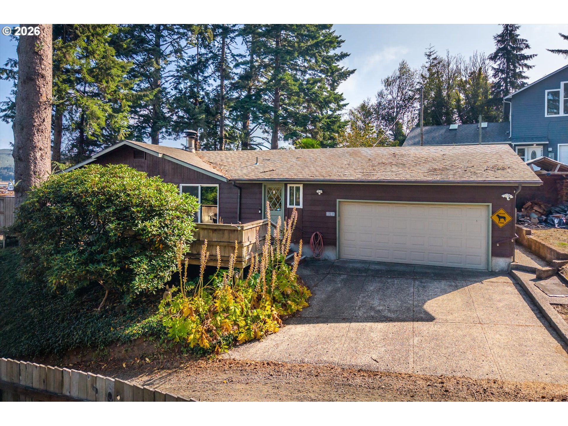 1646 Coos River Hwy — photo