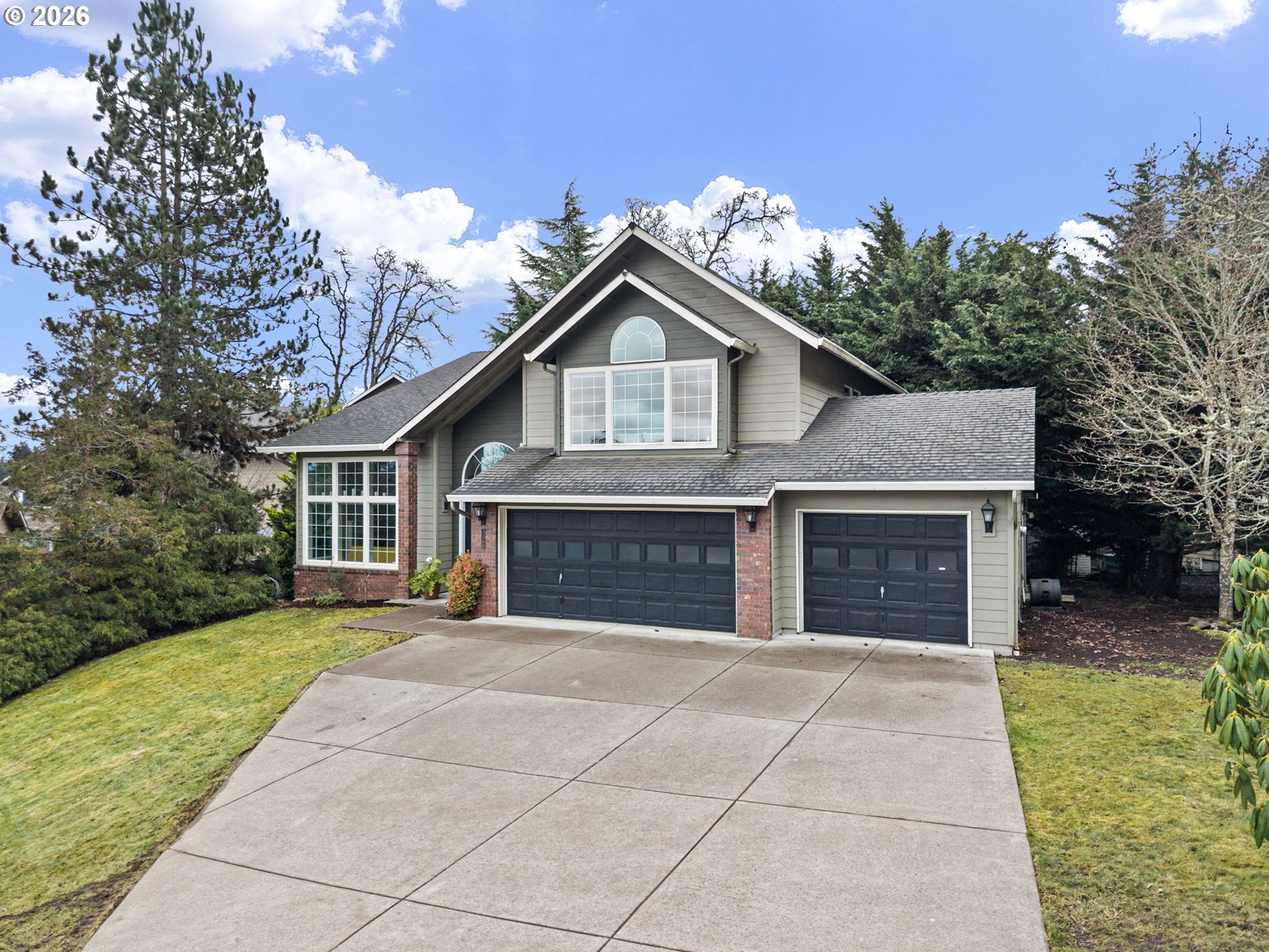 3368 Bentley Ave, Eugene, OR 97405 — photo 2