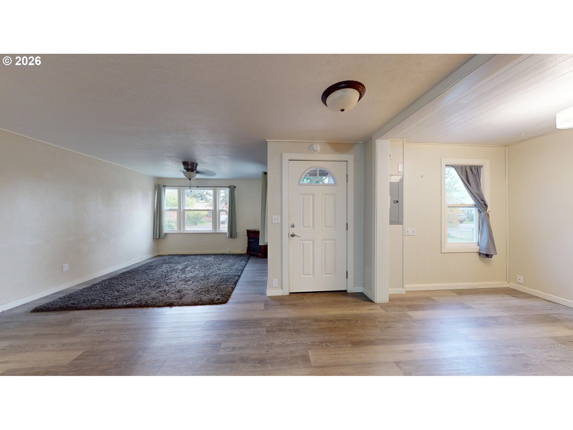 1453 C St, Springfield, OR 97477 — photo 2