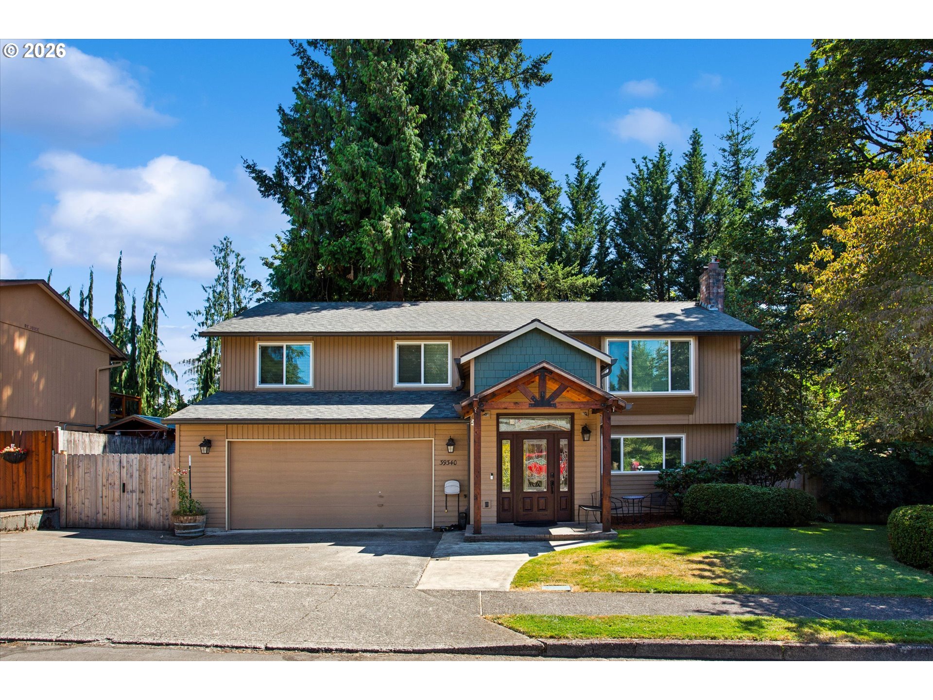 39340 Glover Ct — photo