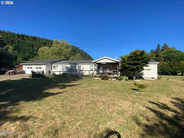 2867 N North Bank Rd — photo