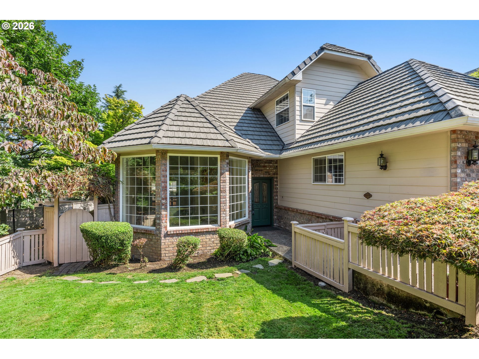 367 Spyglass Dr — photo