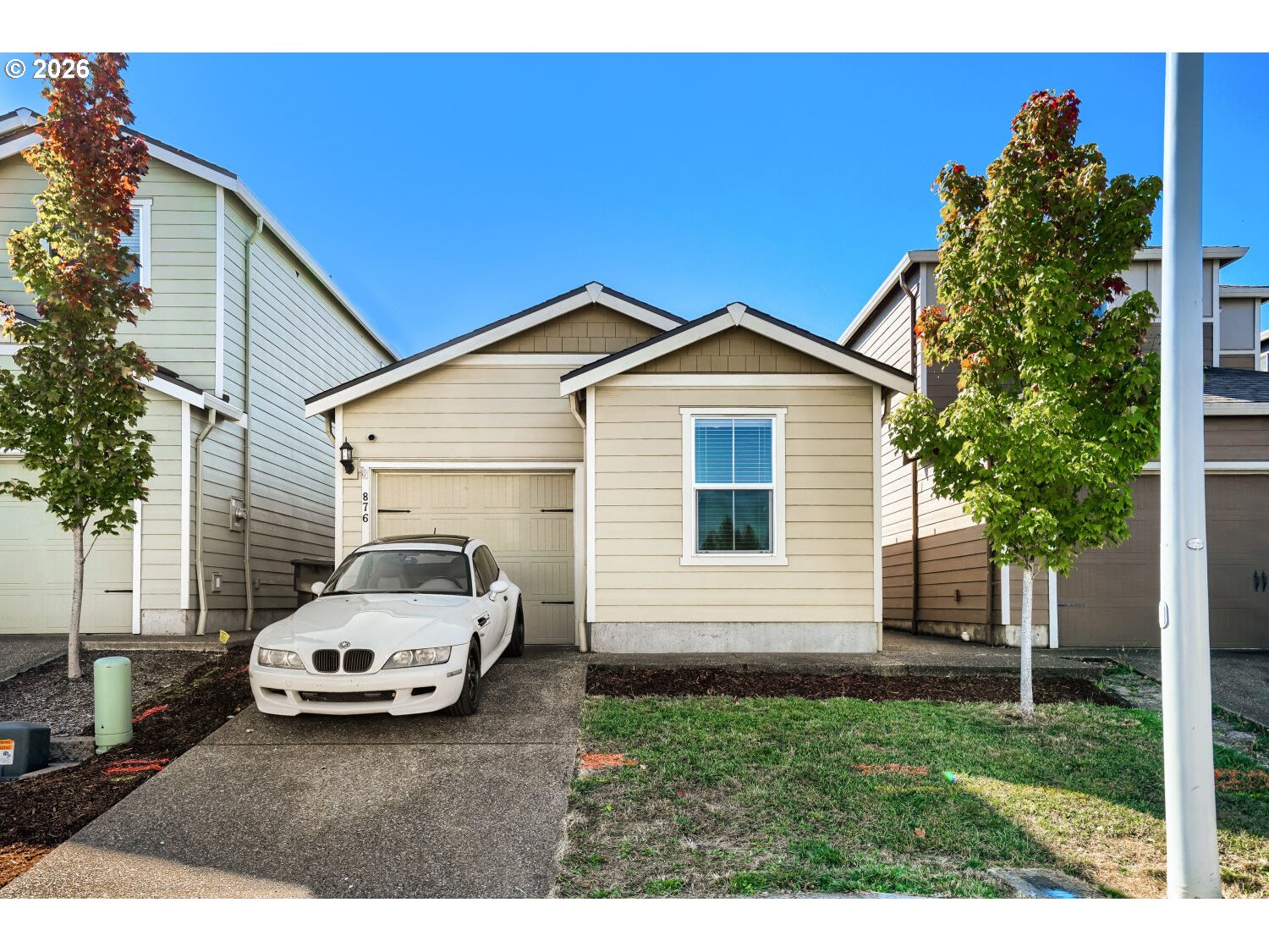 876 S View Dr — photo