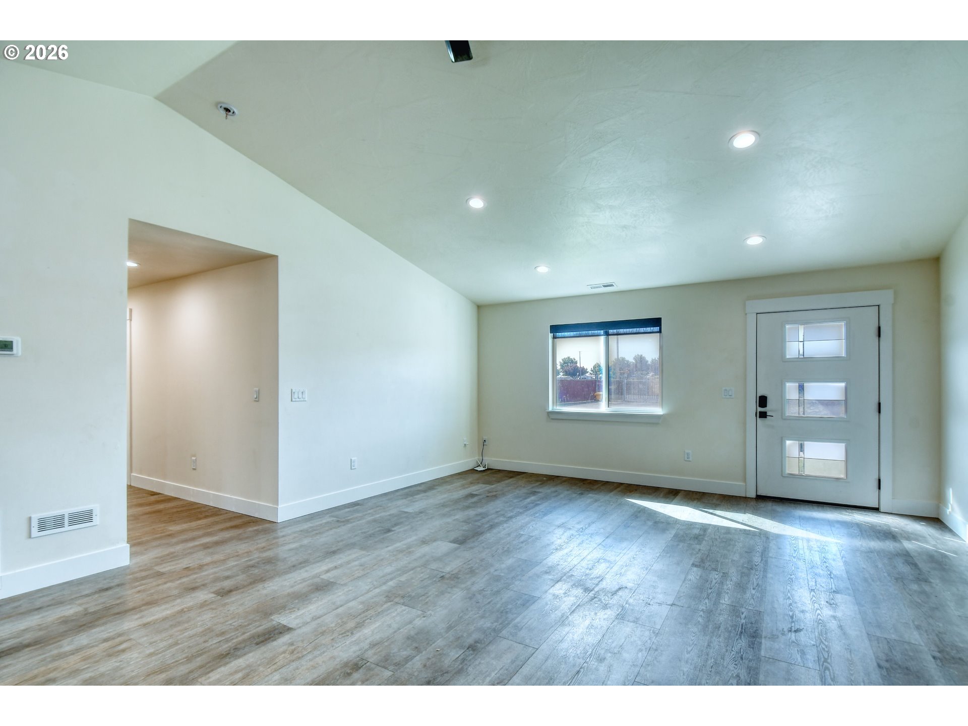 127 SW Nye Ave, Pendleton, OR 97801 — photo 3