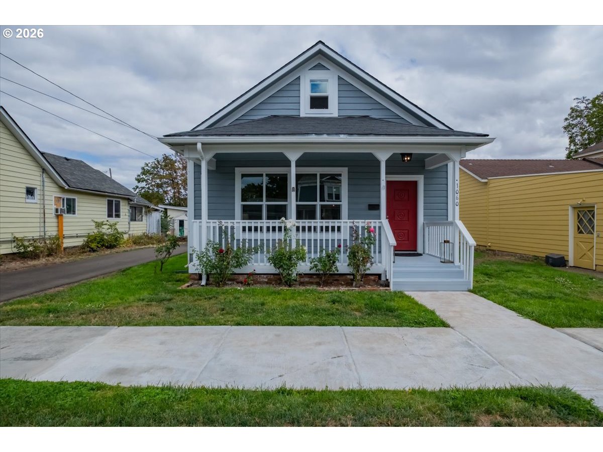 1060 SE Shelton St — photo