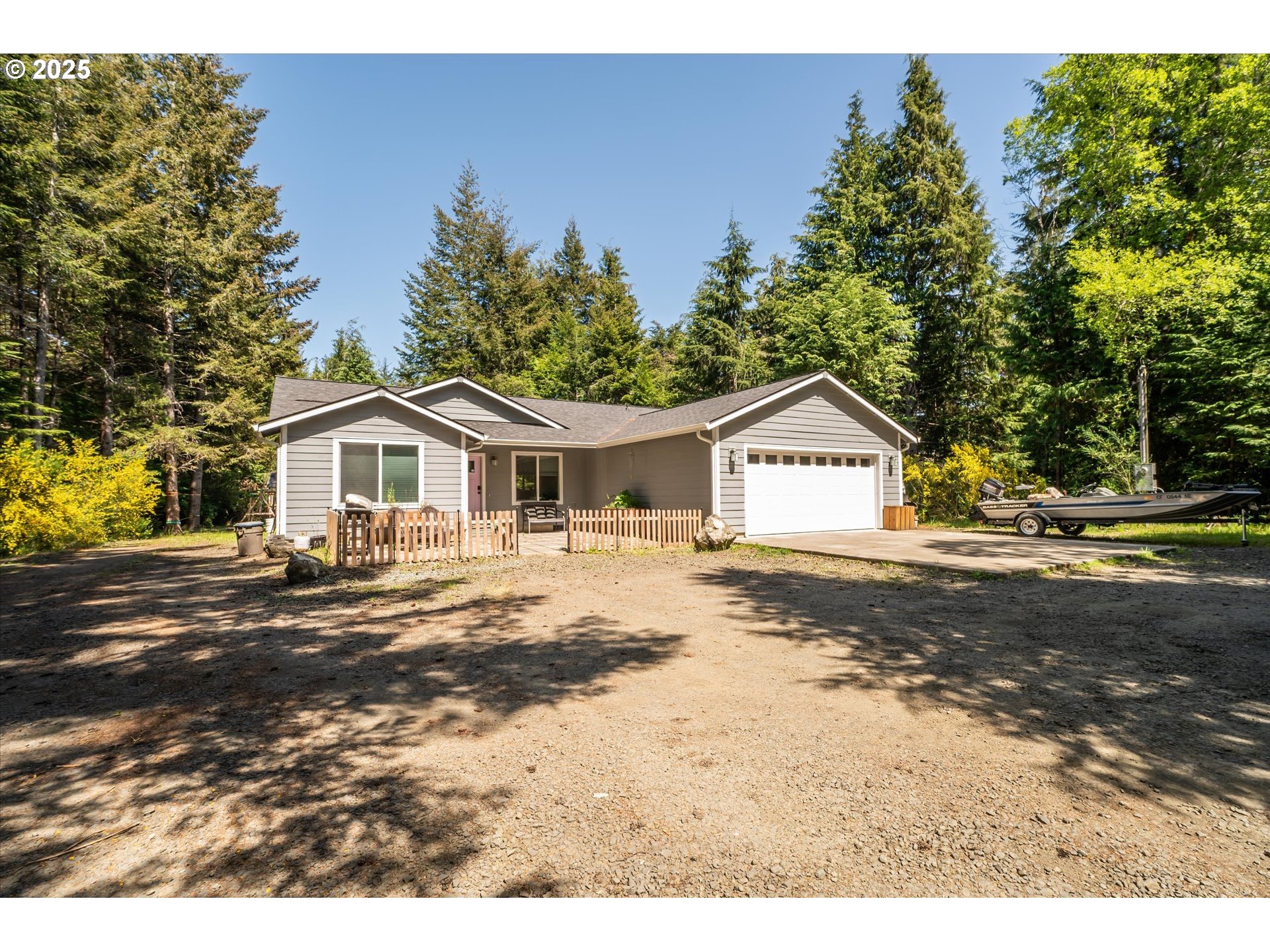 56502 Tom Smith Rd, Bandon, OR 97411 — photo 2