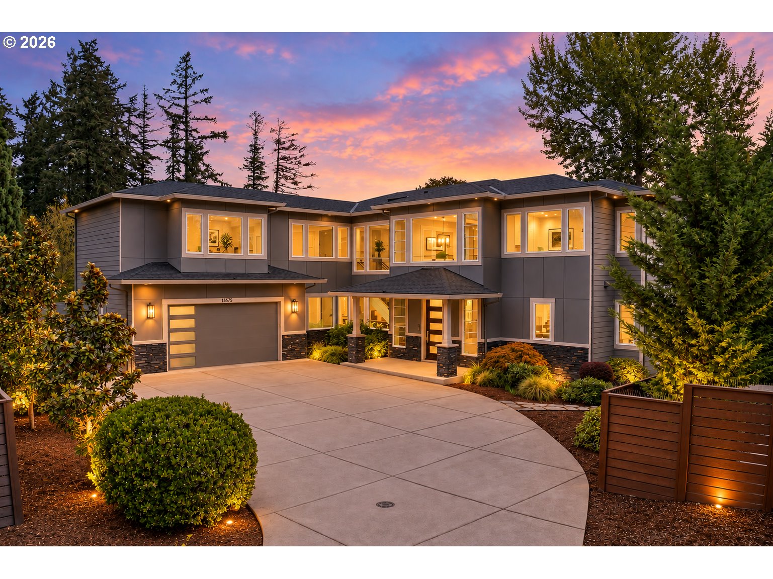 13575 SW Whitworth Ct — photo