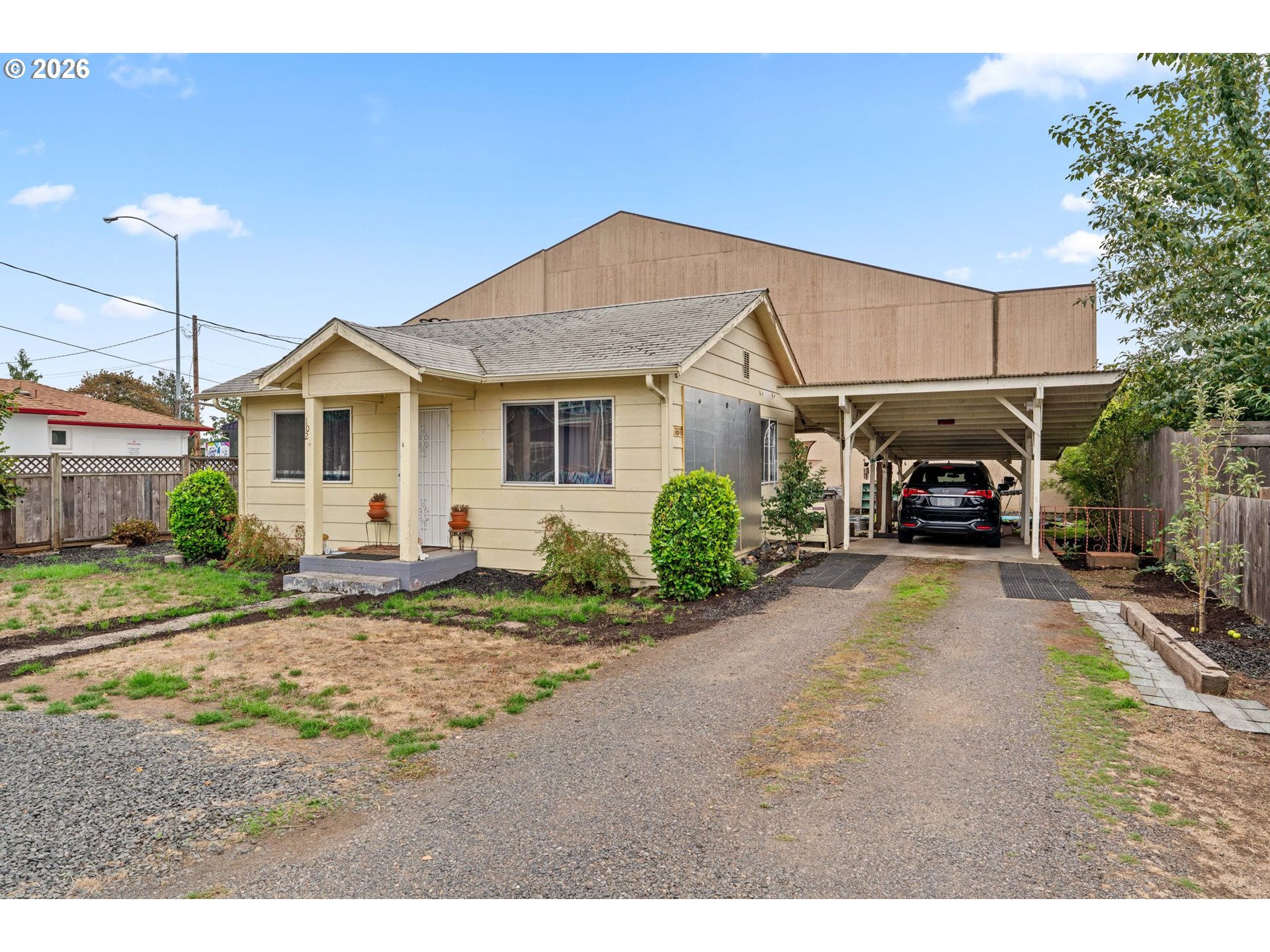 102 Holeman Ave, Eugene, OR 97404 — photo 2