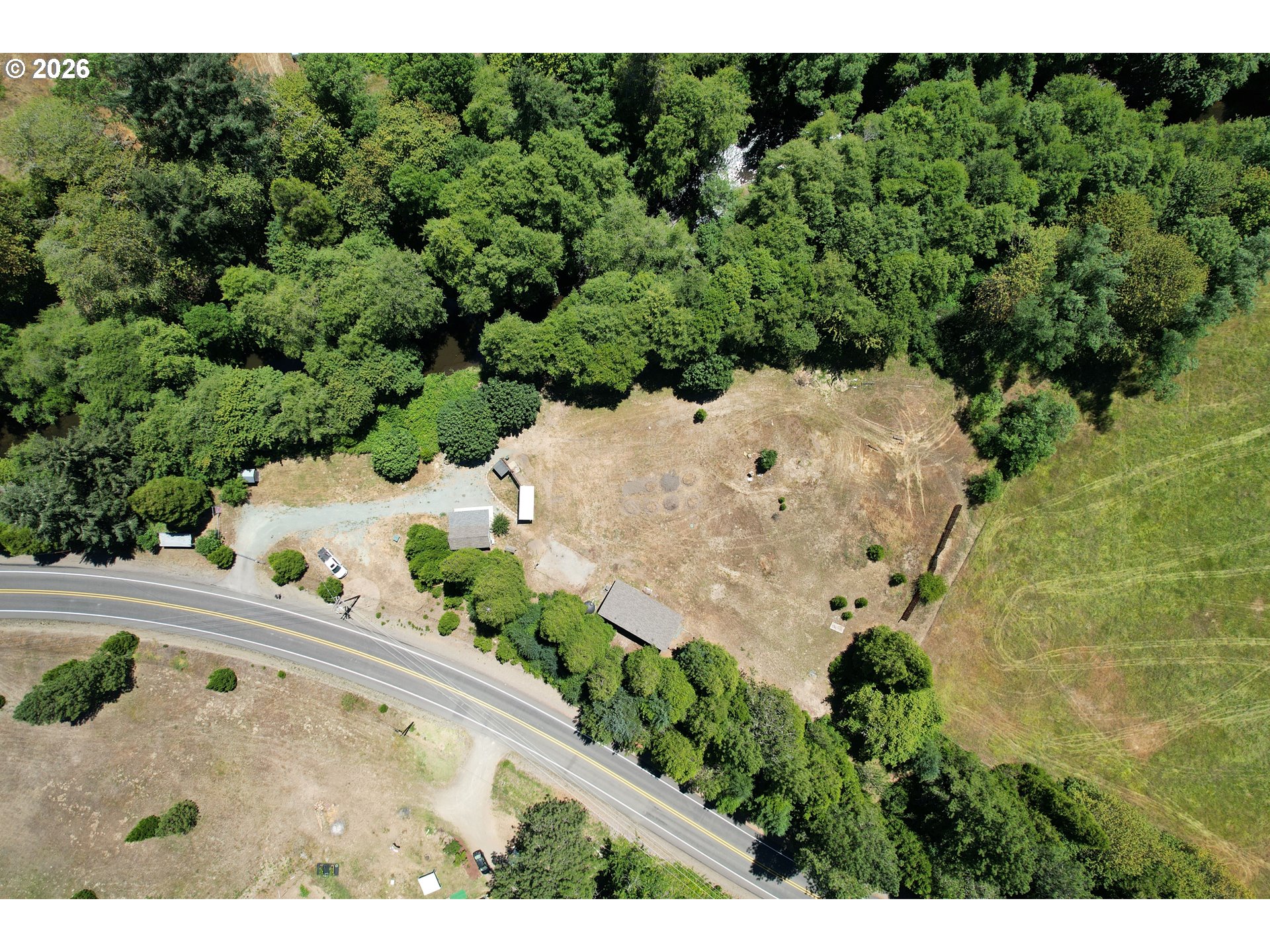 1545 Upper Cow Creek Rd — photo