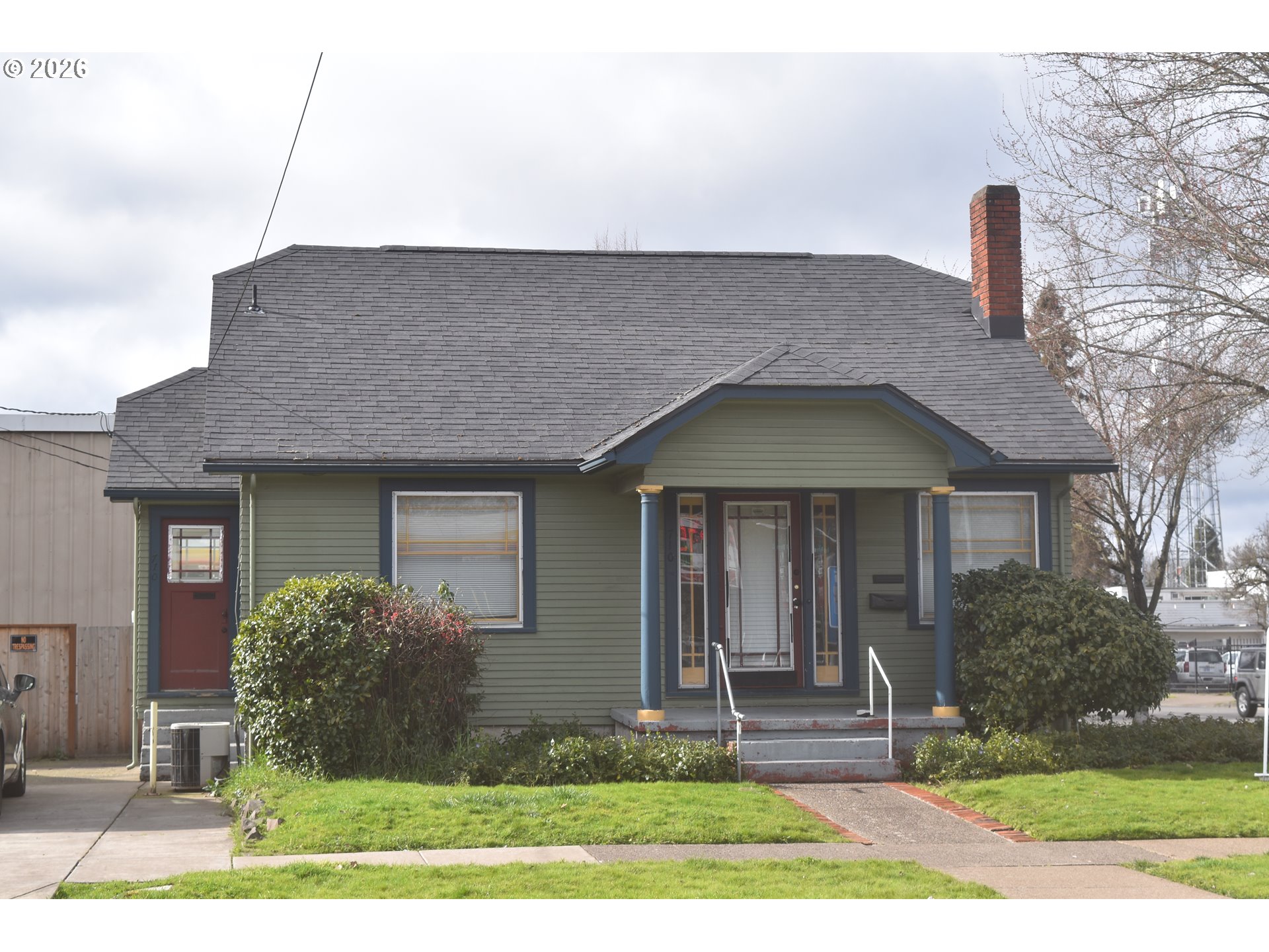 710 Van Buren St — photo