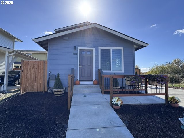 5272 Forest Ln, Eugene, OR 97402 — photo 3