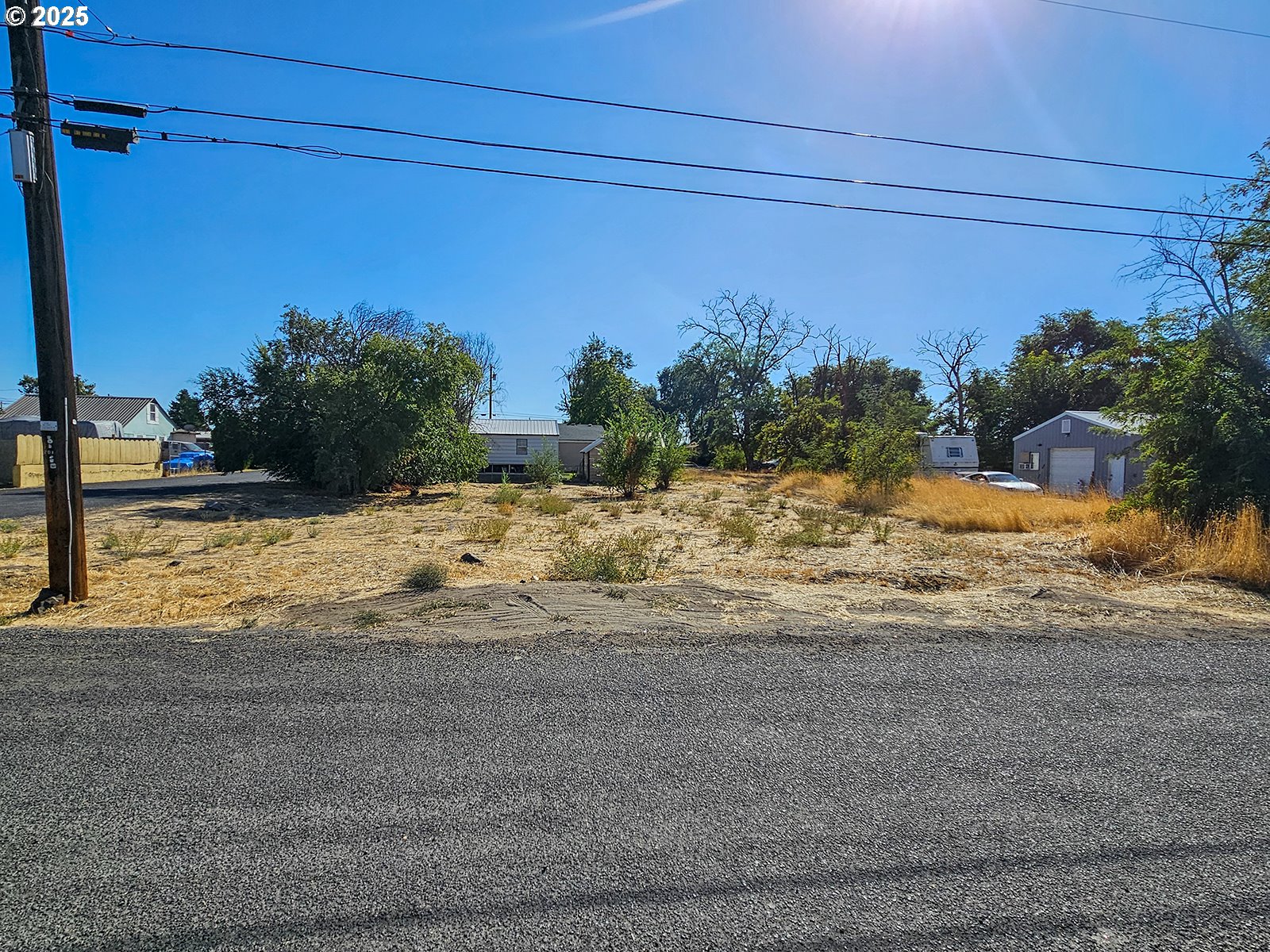 221 W Beech Ave — photo