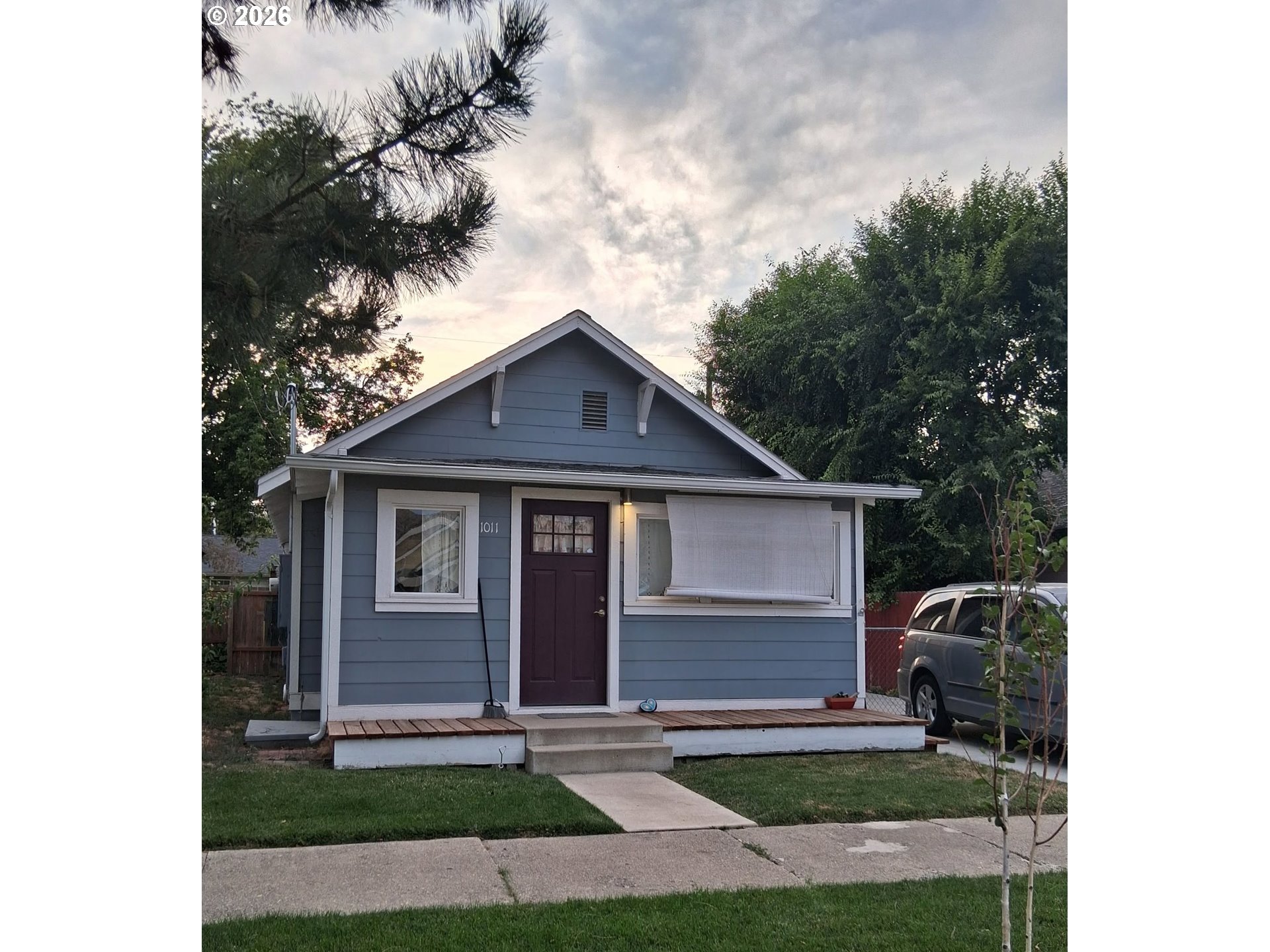 1011 Walnut St — photo