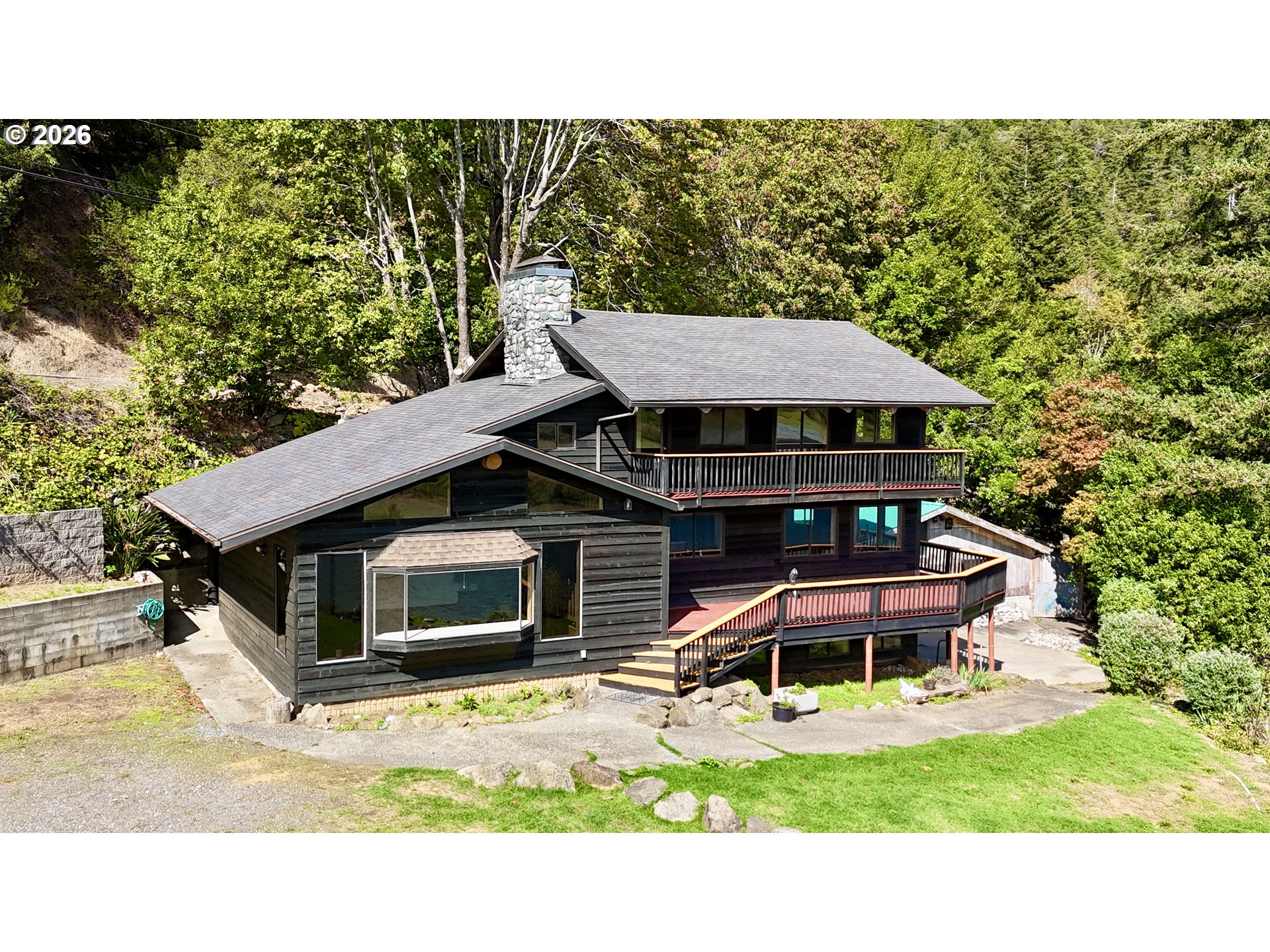 96476 N Bank Rogue River Rd — photo