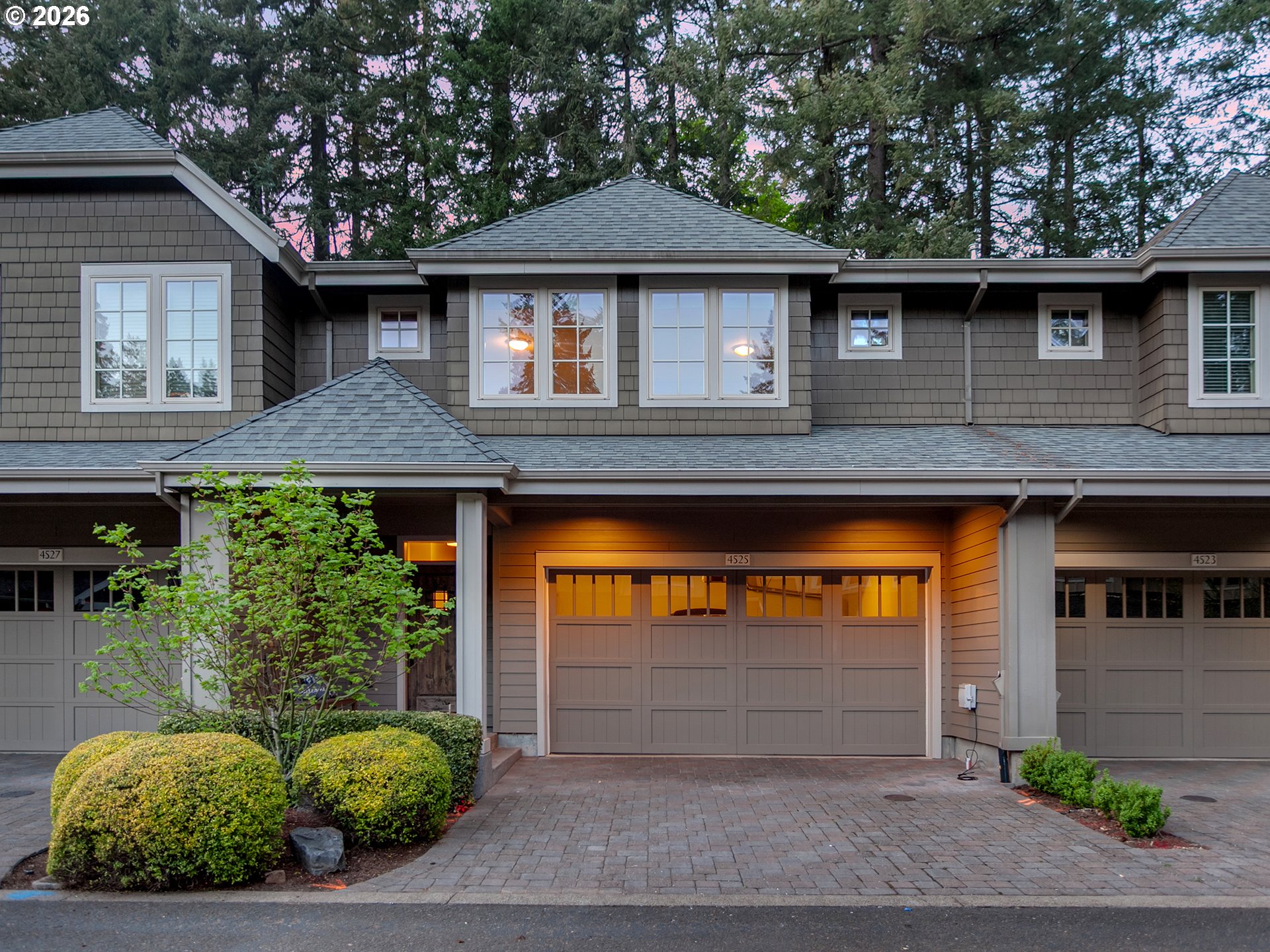 4525 Trillium Woods — photo