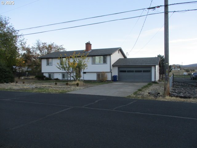 558 E Fulton St, Union, OR 97883 — photo 3