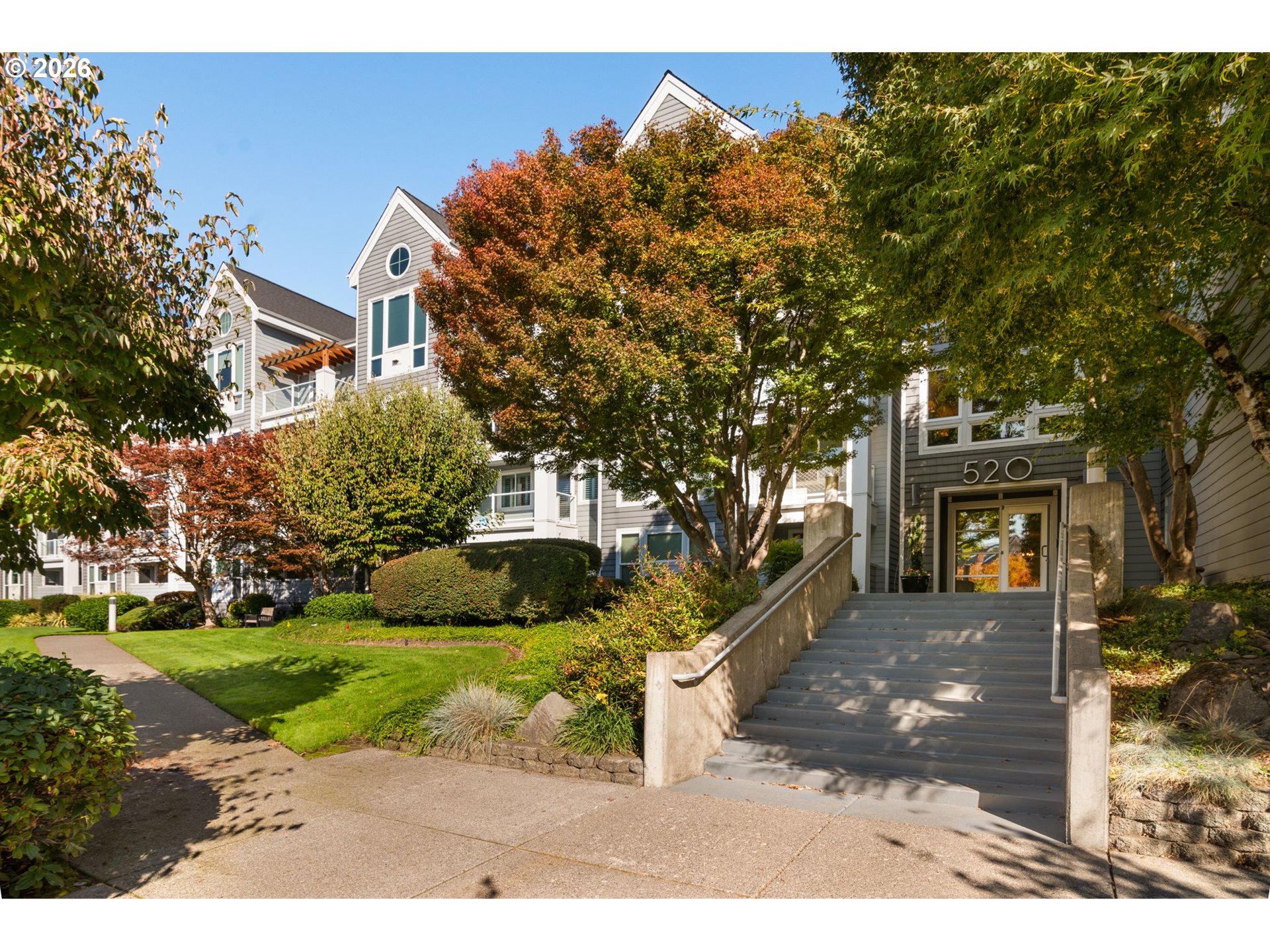 520 SE Columbia River Dr Unit 317 — photo