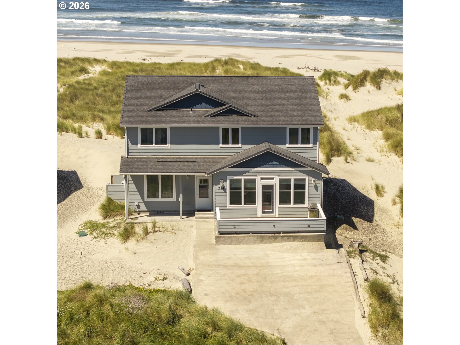214 NW Oceania Dr — photo