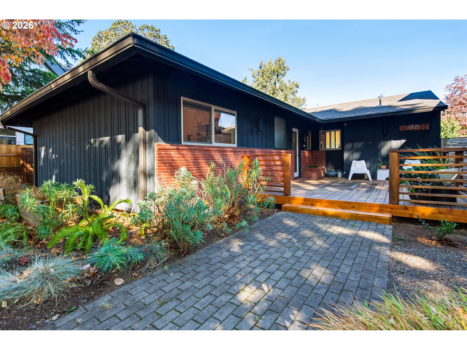 3815 N Willis Blvd — photo
