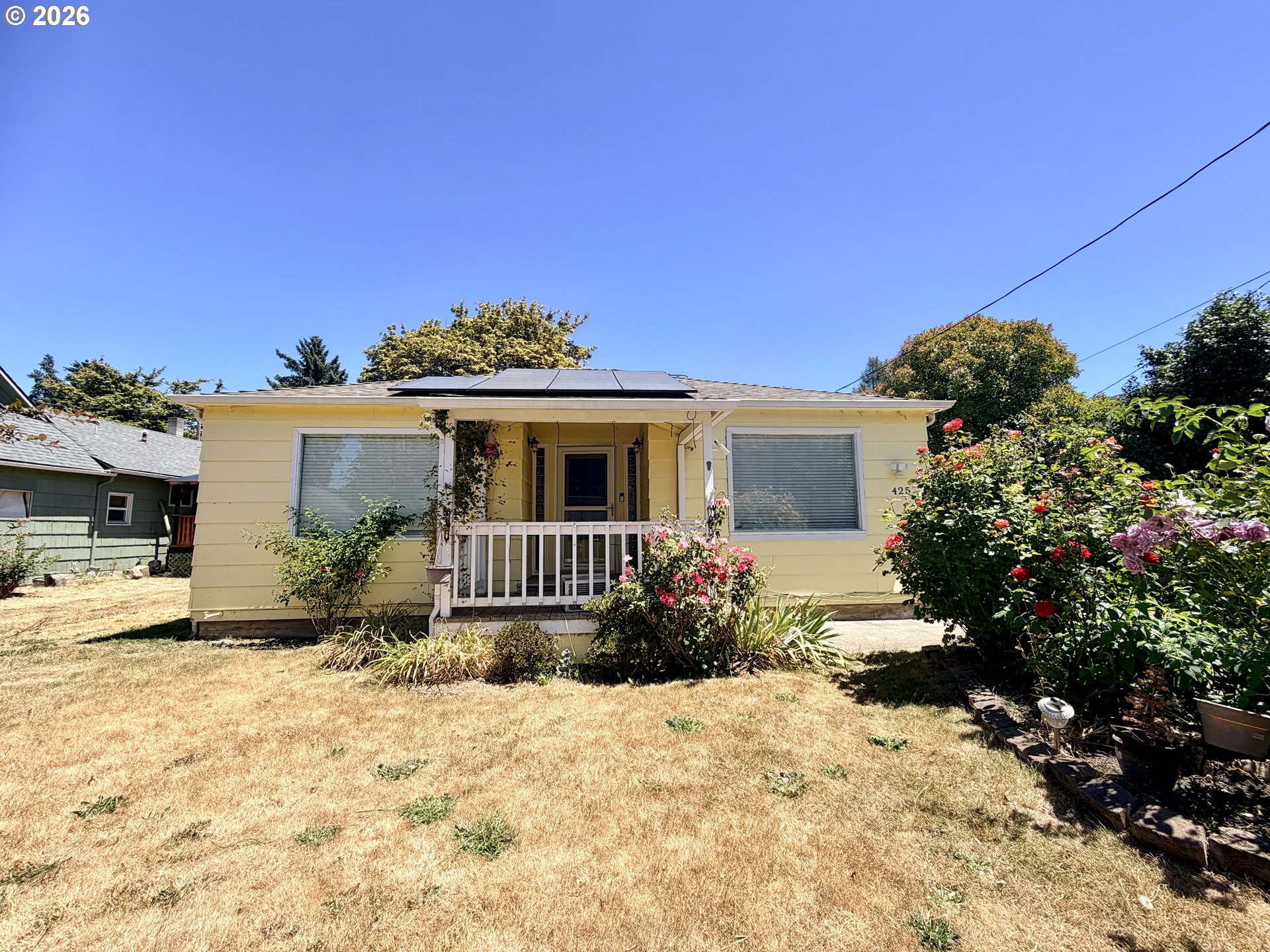 425 W Umpqua St — photo