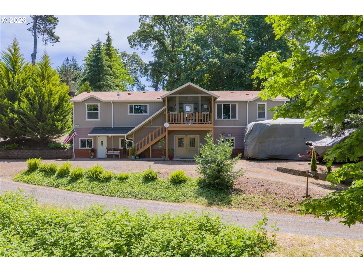 192 Holloway Hts — photo
