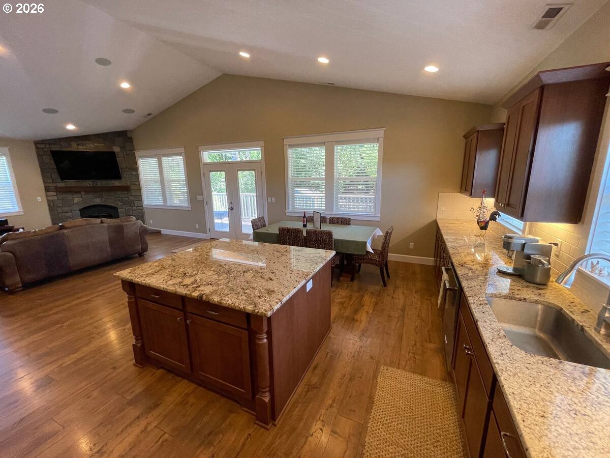 16695 S Harding Rd, OregonCity, OR 97045 — photo 2