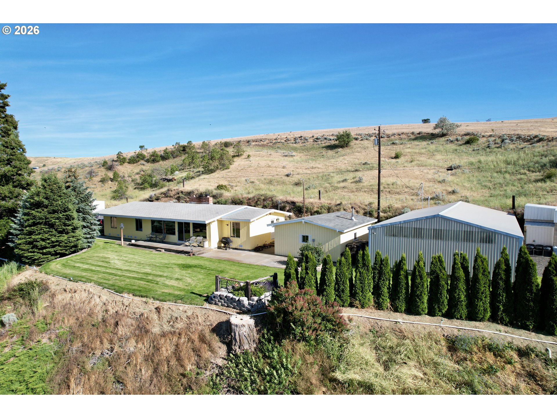2485 Steele Rd — photo