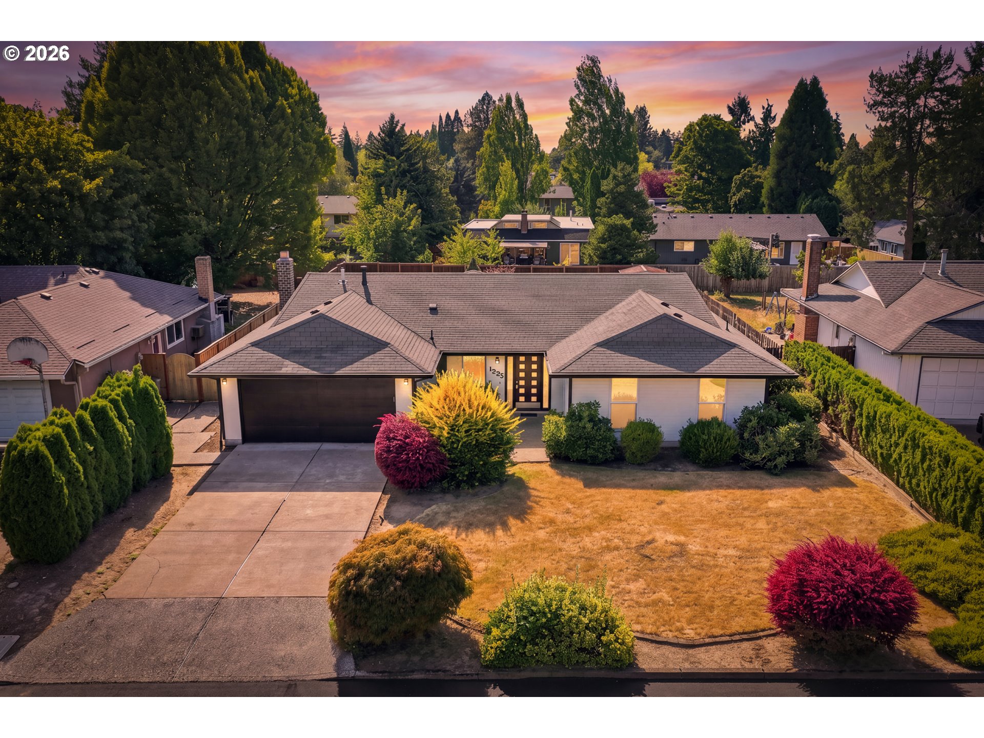 1225 SW Jay Ct — photo