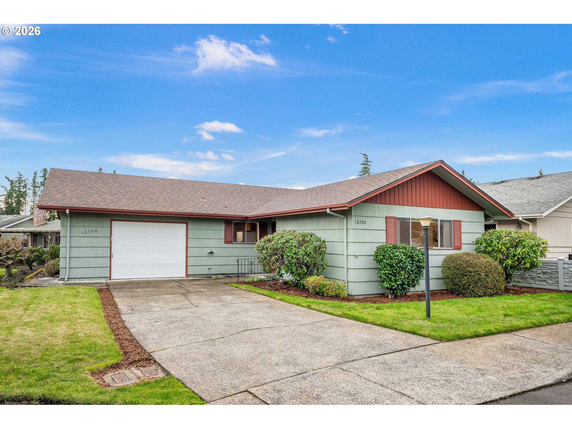 16590 SW King Charles Ave — photo