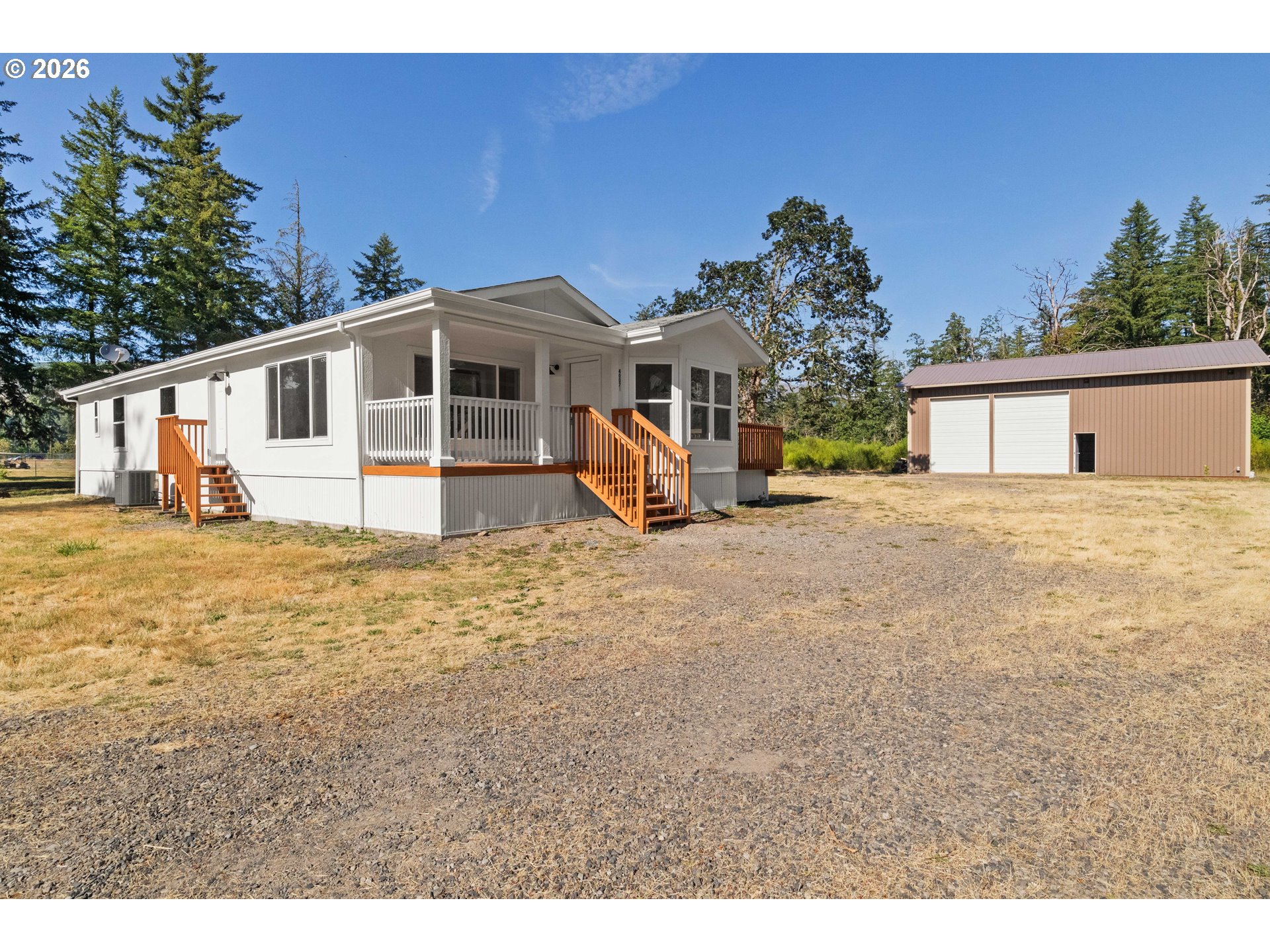40071 Gates School Rd, Gates, OR 97346 — photo 2