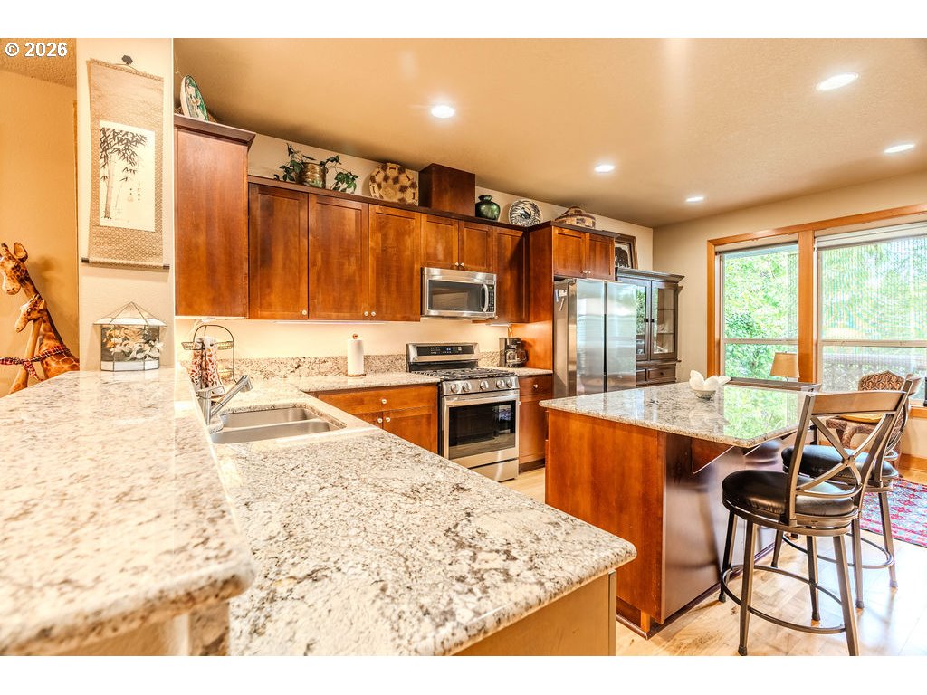 703 SE Anderson Ln, Gresham, OR 97080 — photo 3