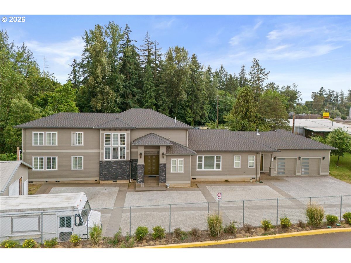 4098 NE Portland Rd — photo