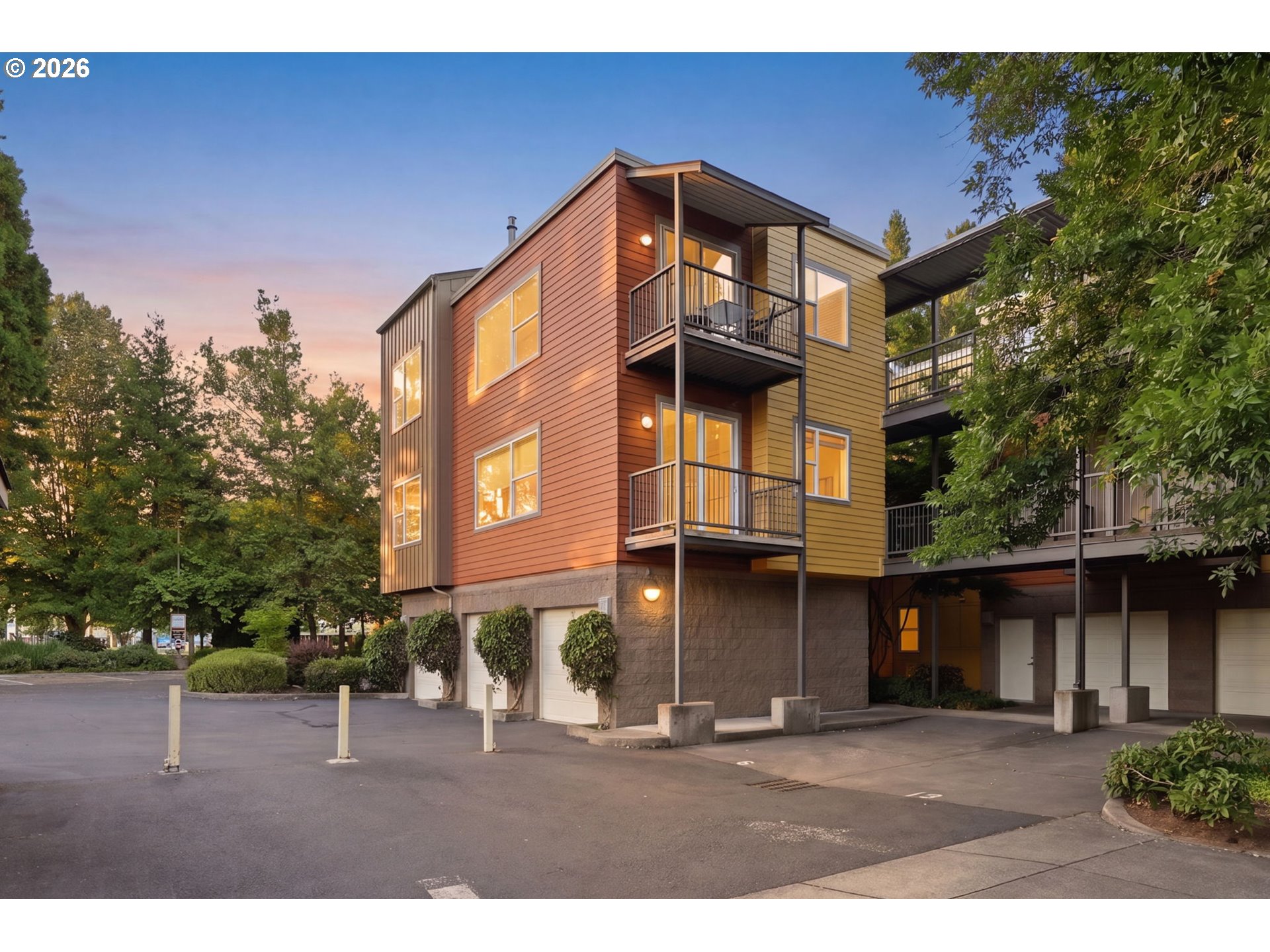 347 Rustic Pl 26 — photo