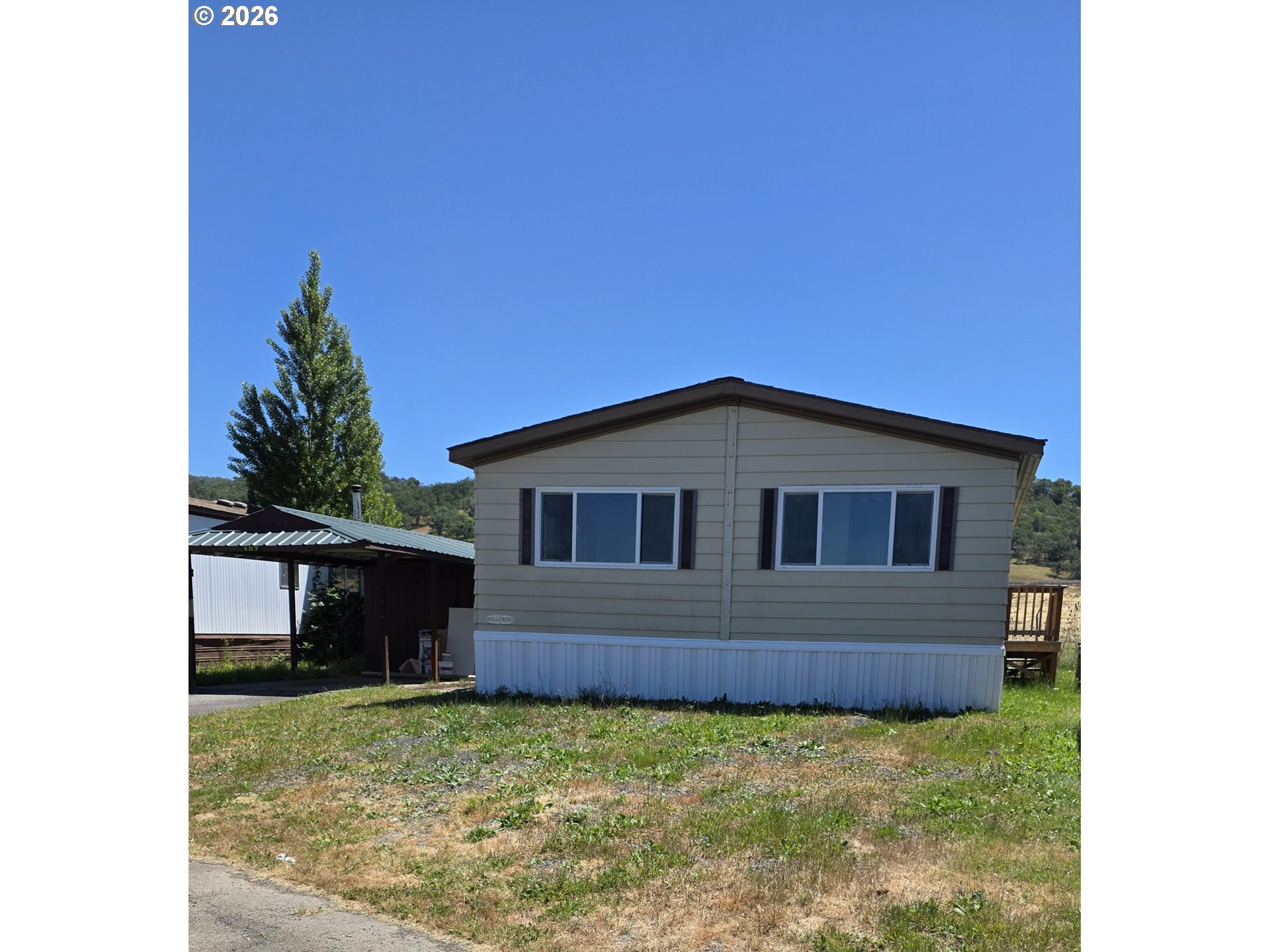 127 Berry Loop Ln — photo
