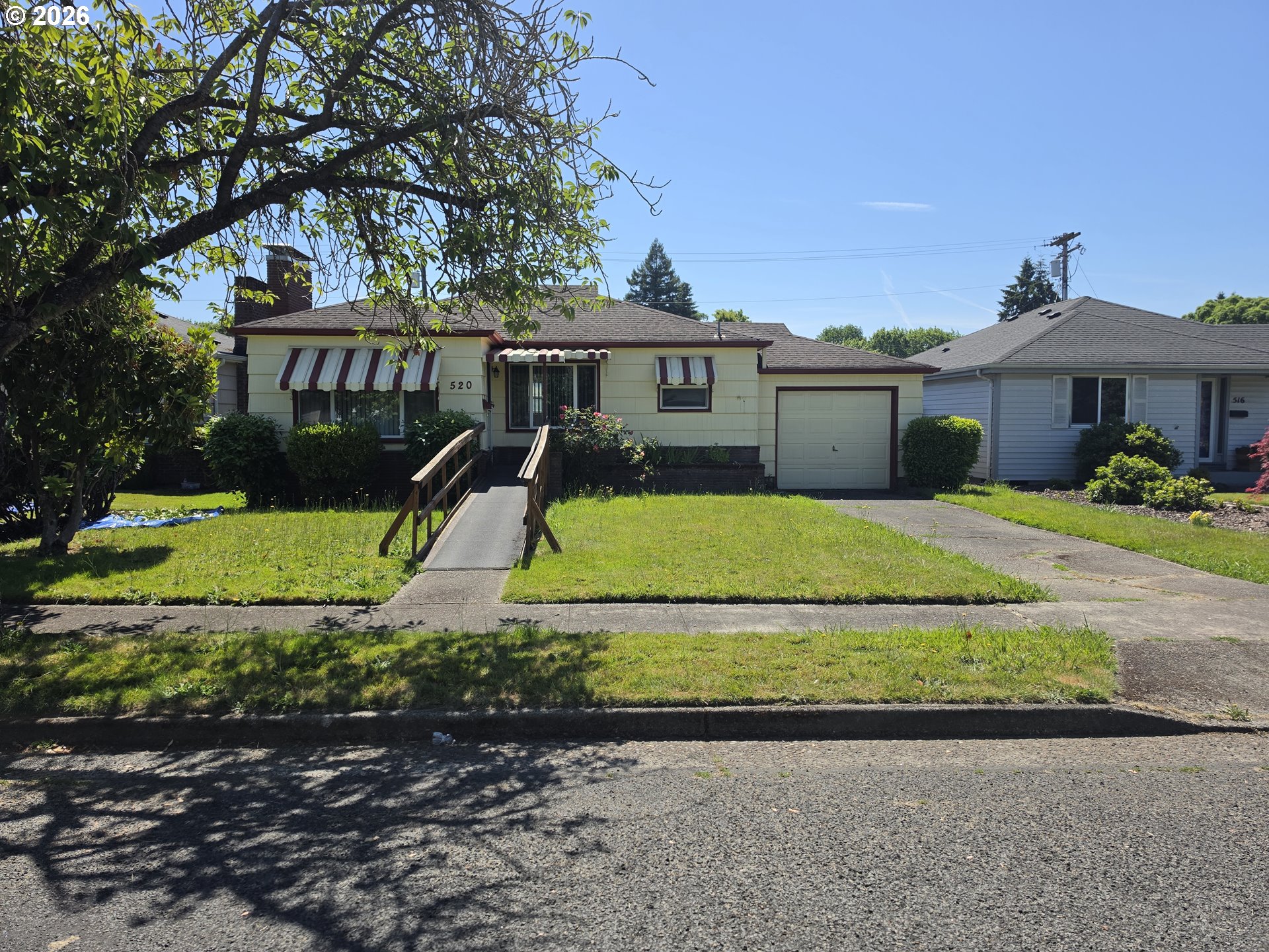520 28th Ave — photo