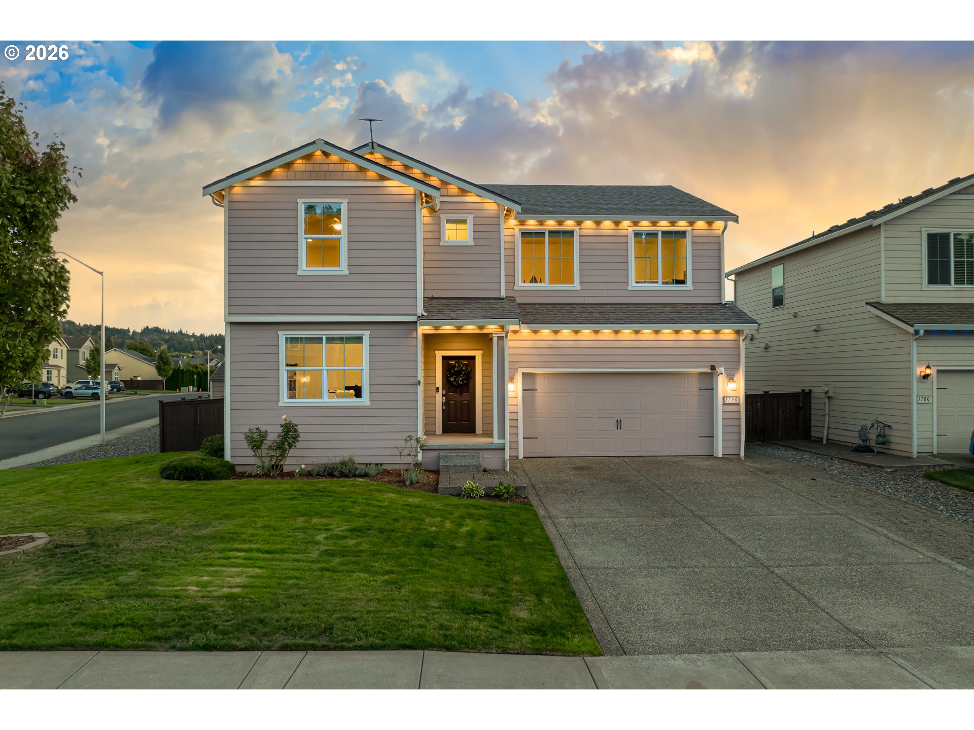 1790 Blacktail Ln — photo