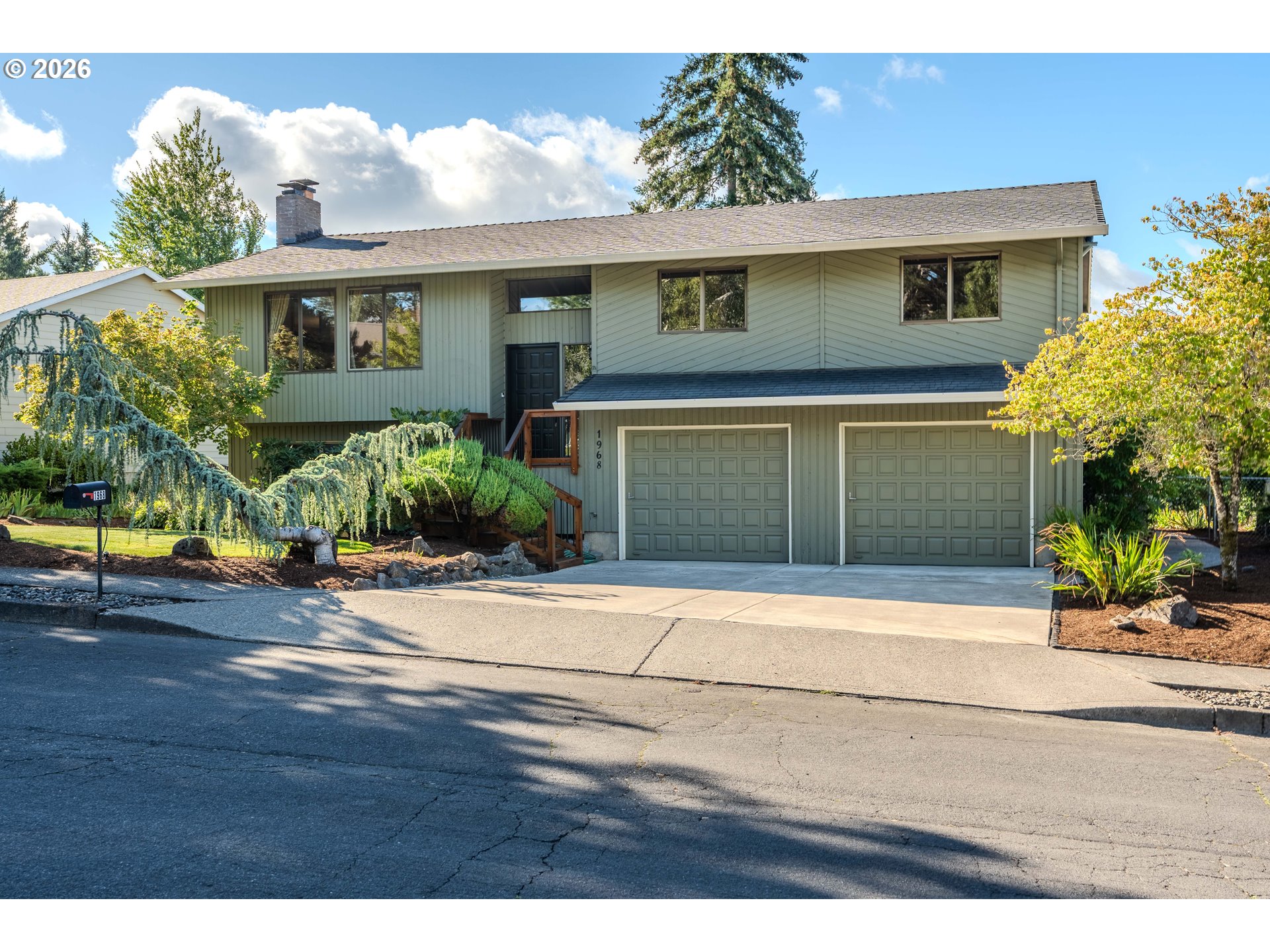 1968 SW 25th St, Gresham, OR 97080 — photo 2