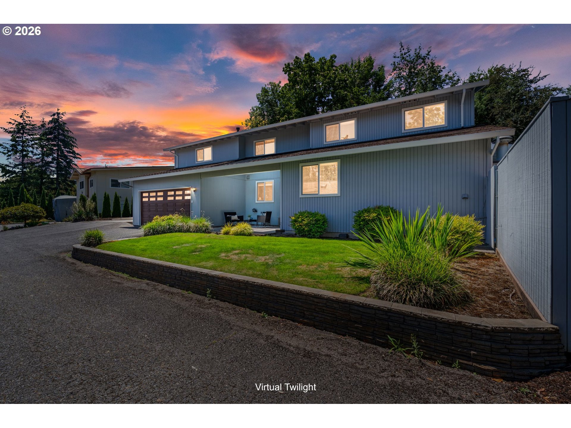 2360 Glenmorrie Dr — photo