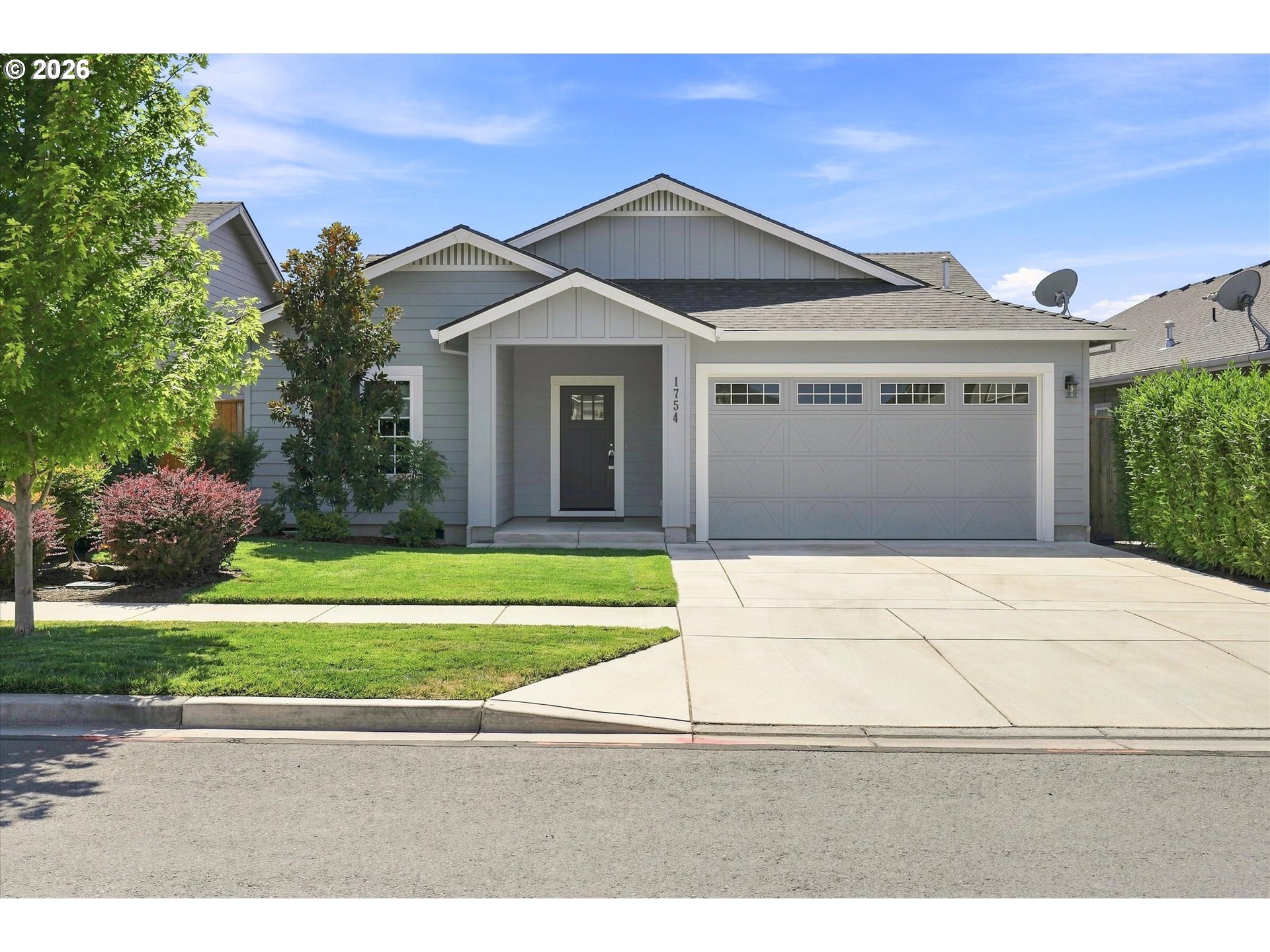 1754 Dragon Tail Pl — photo