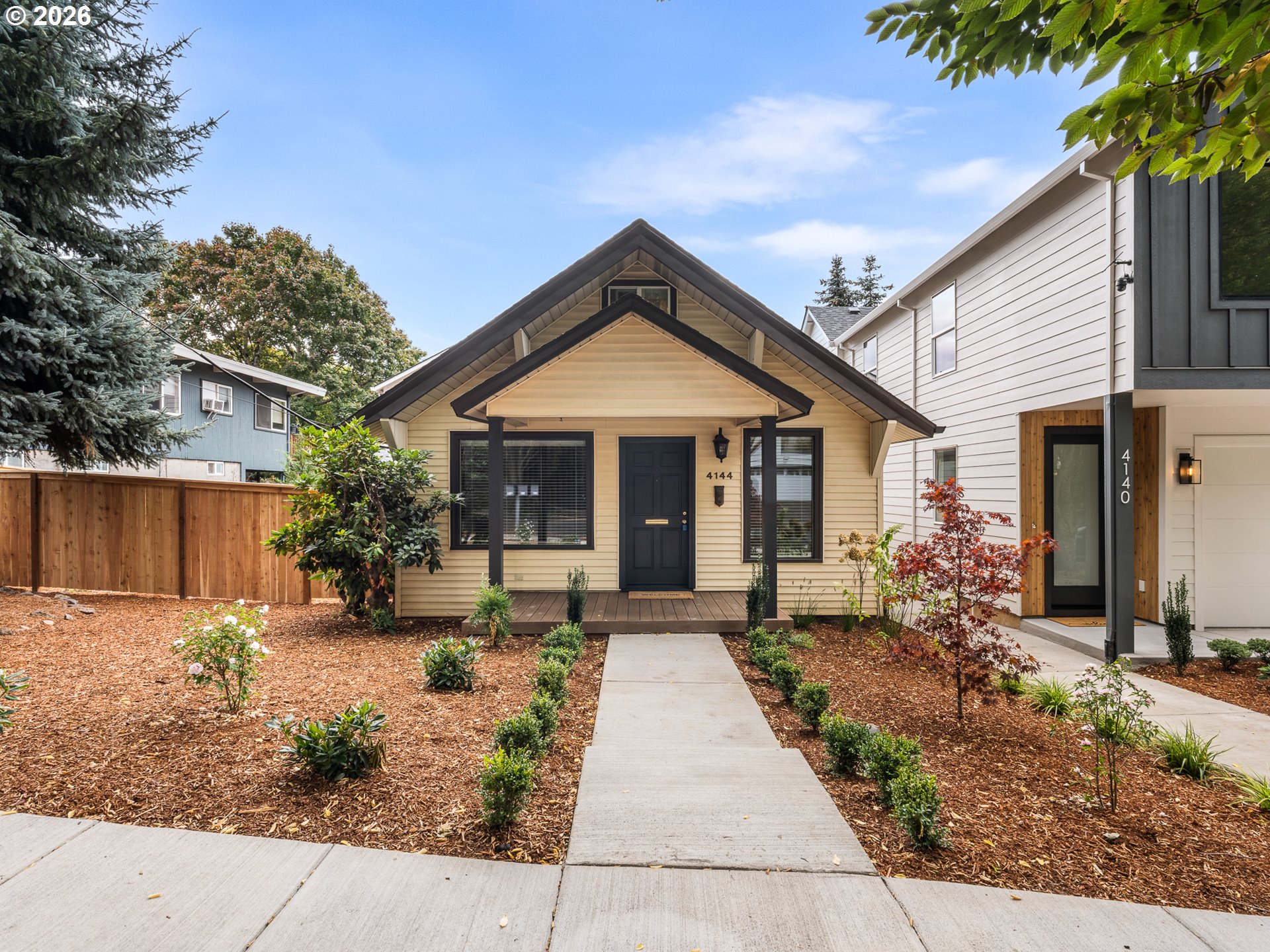 4144 SE Ogden St — photo