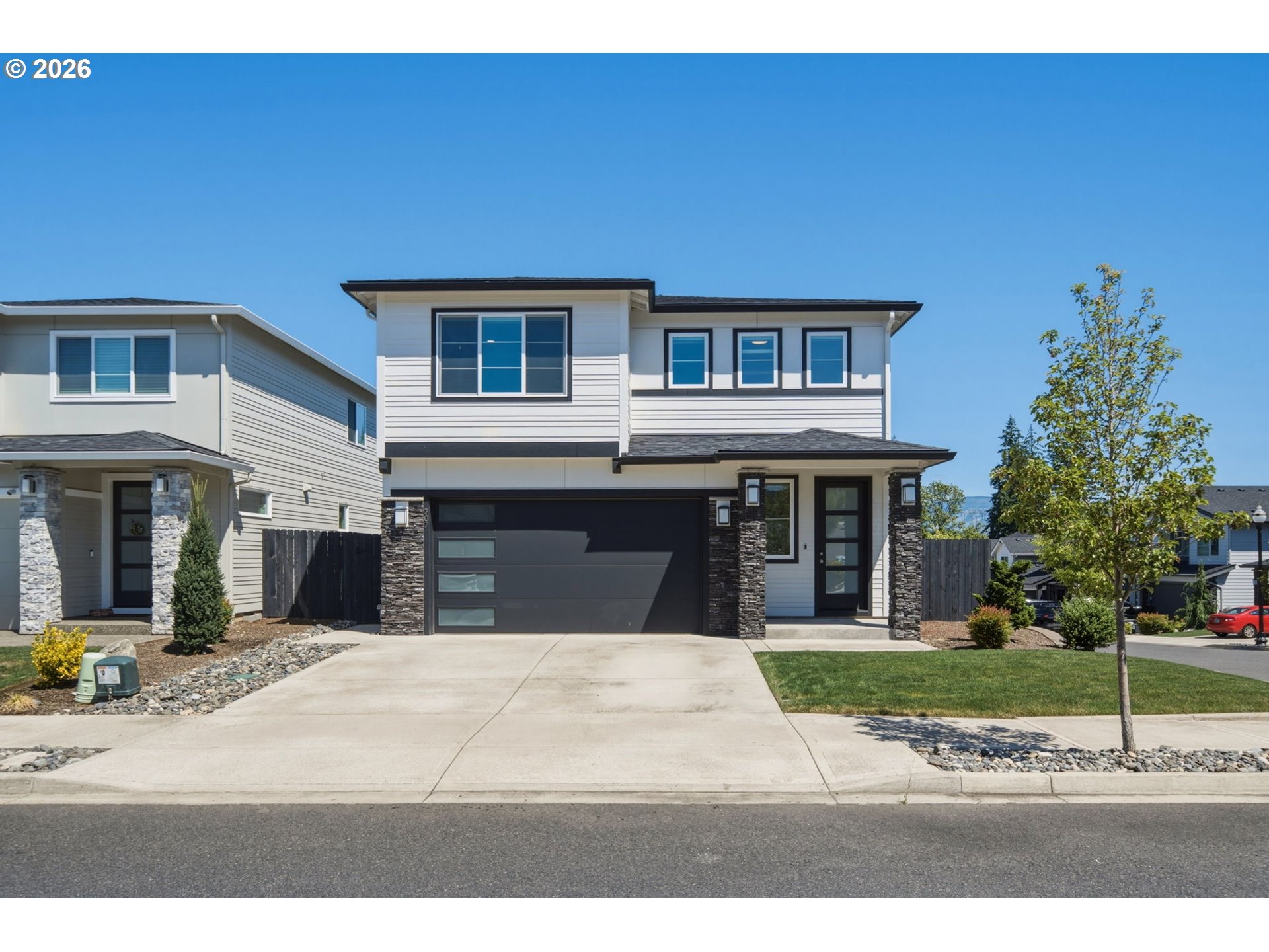 207 W Laurel St — photo