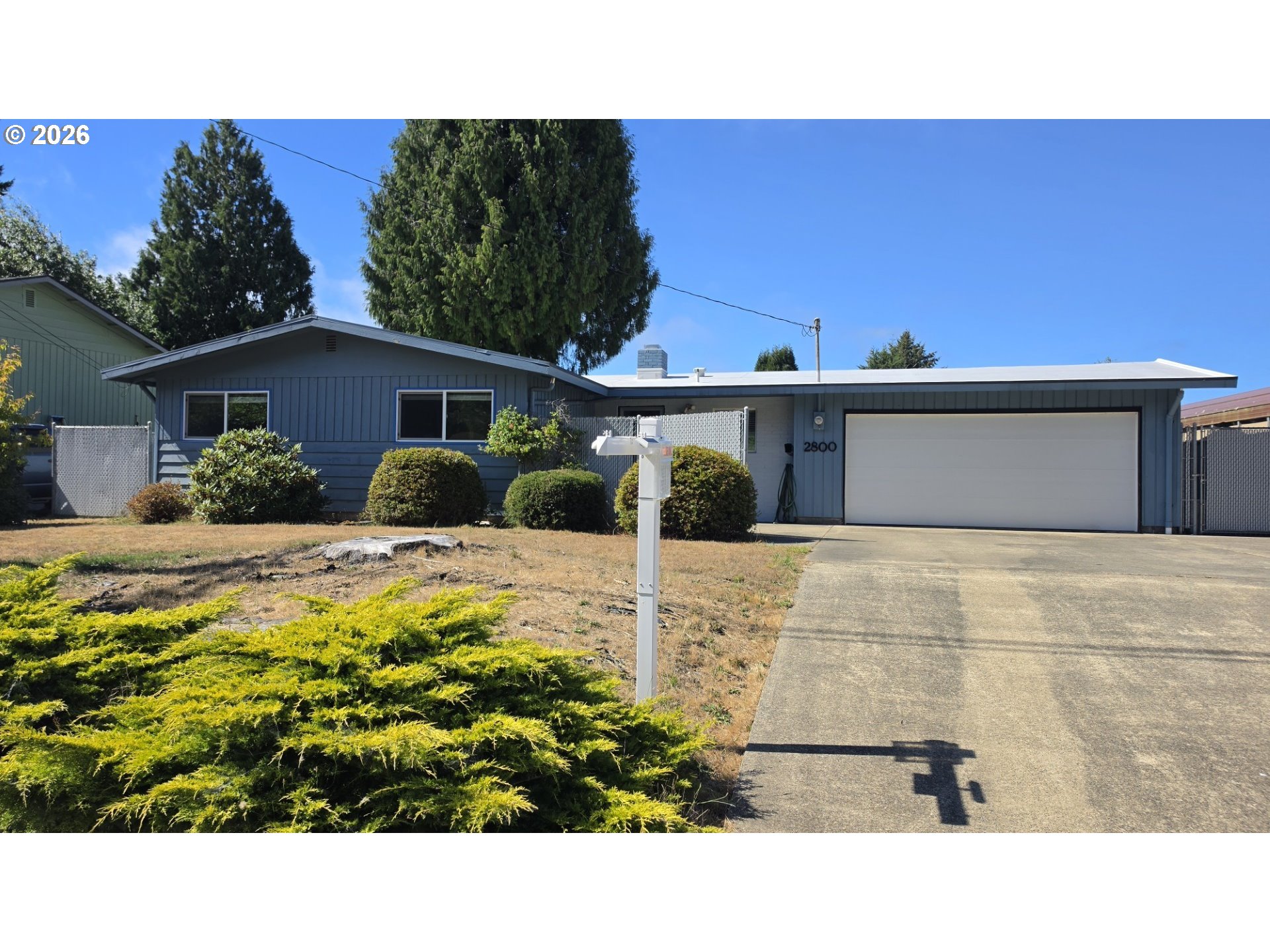 2800 Ridgeway Dr, Reedsport, OR 97467 — photo 3